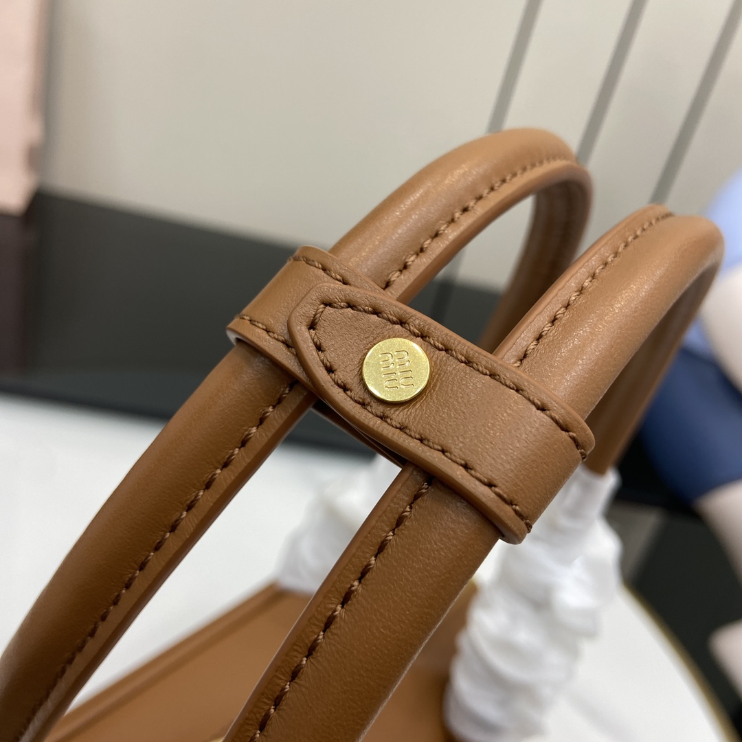Bagsaaa Miu Miu Beau leather bag small 5BB173 brown - 28cm