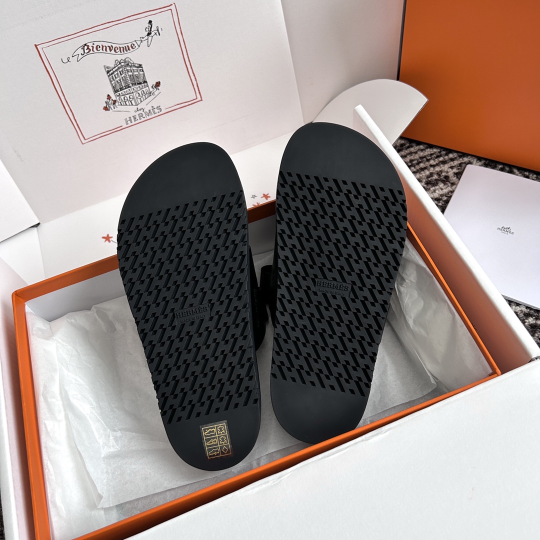 Bagsaaa H**me5 Chypre sandal black