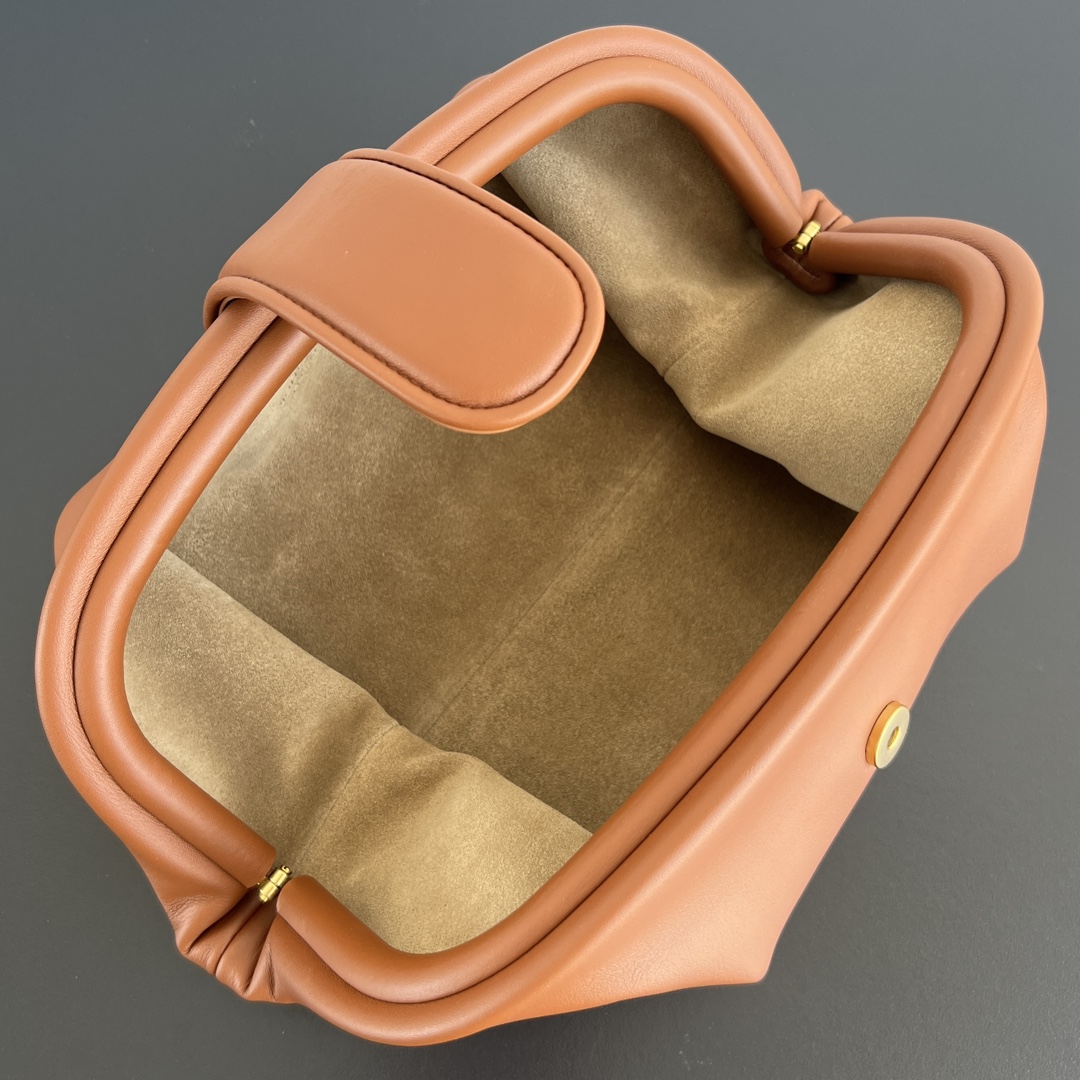 Bagsaaa B0tt*ga Ven*ta Lauren 1980 Brown 796564 - 31.5cm
