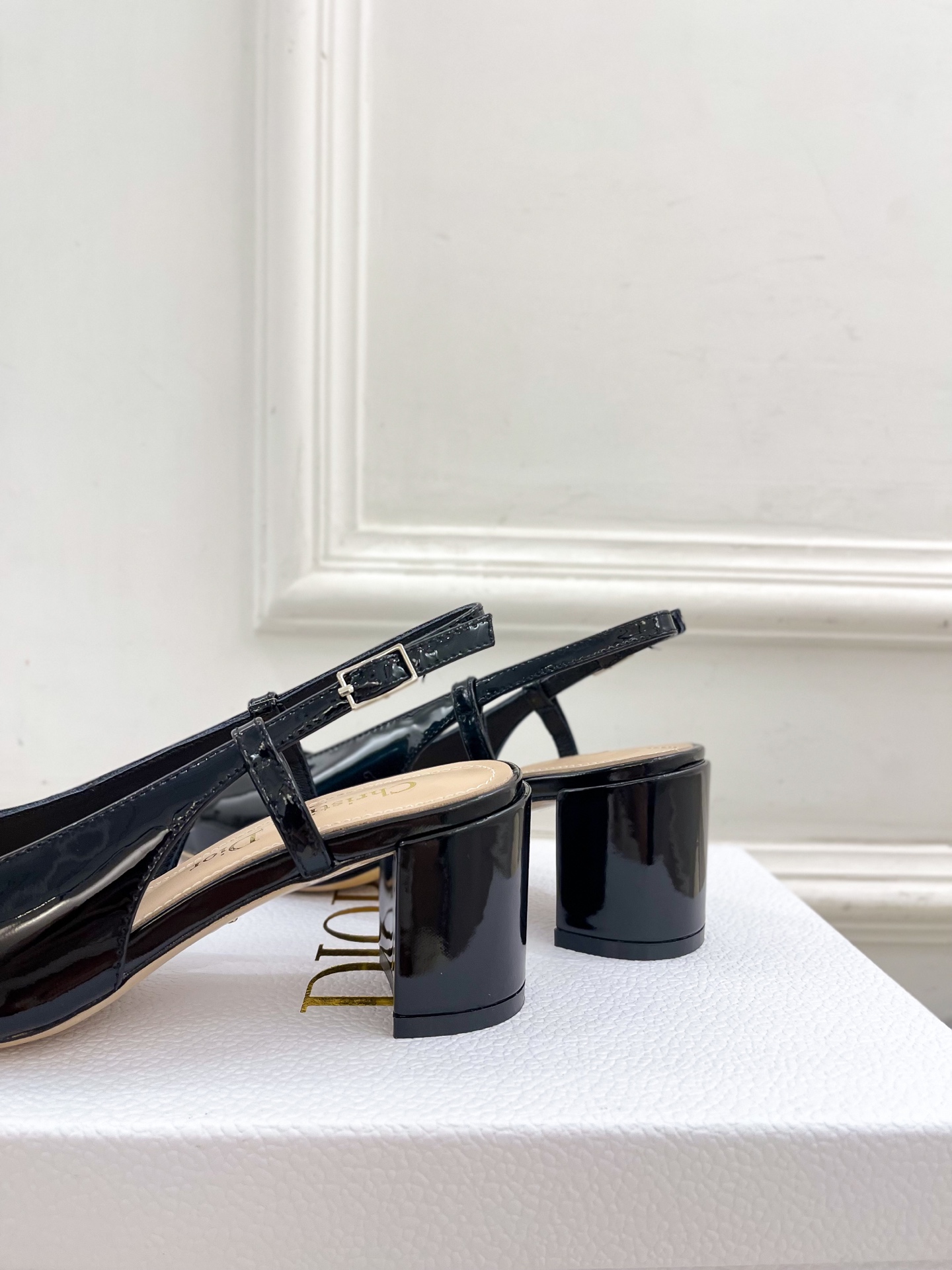 Bagsaaa D10r Paris Slingback Pump Black Patent Calfskin