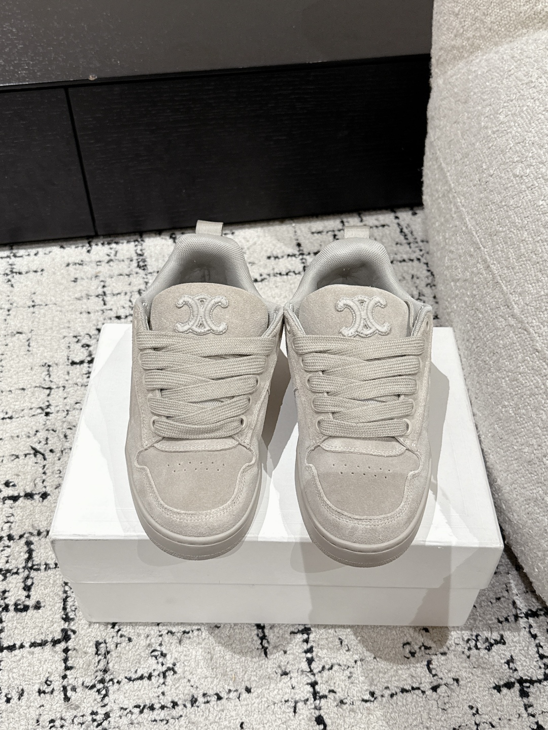 Bagsaaa Ce1i*e Huntington Low Lace-Up Sneaker In Suede Calfskin And Mesh