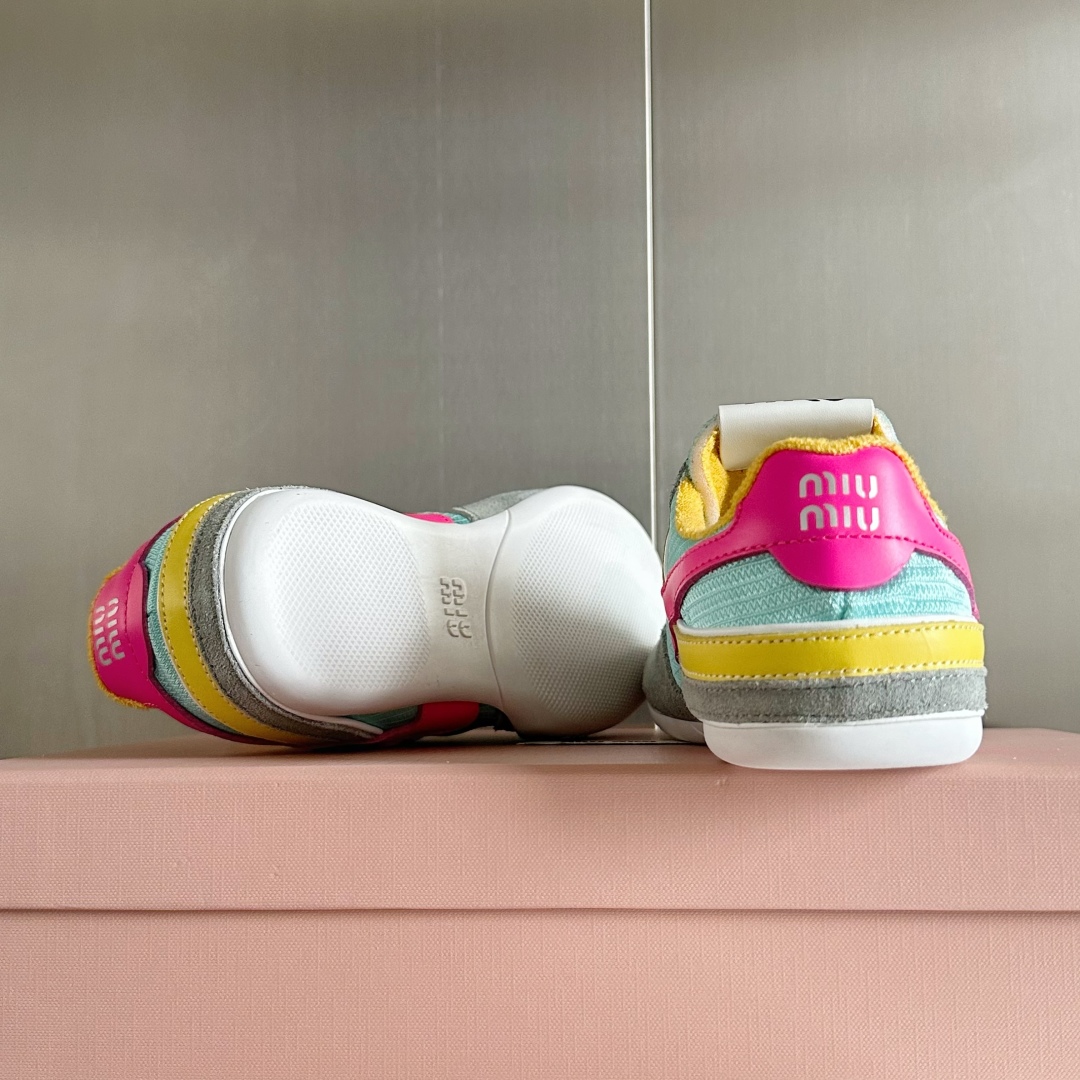 Bagsaaa Miu Miu Gymnasium technical fabric and suede sneakers Anise/Fuchsia