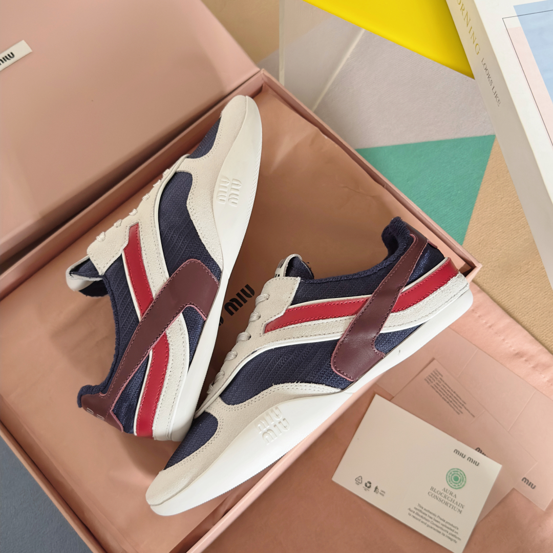 Bagsaaa Miu Miu Gymnasium technical fabric and suede sneakers Blue/Amaranth