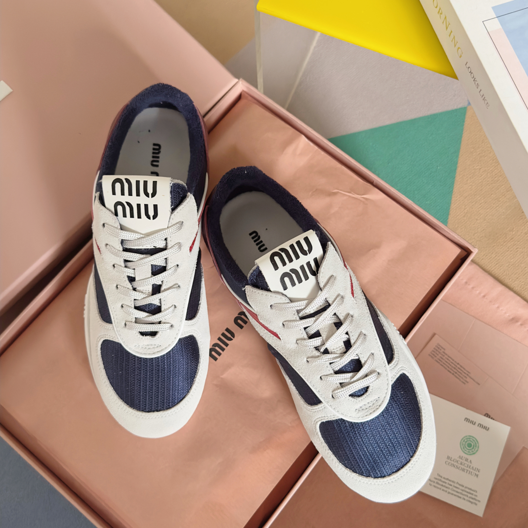 Bagsaaa Miu Miu Gymnasium technical fabric and suede sneakers Blue/Amaranth