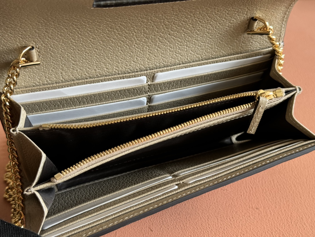 Bagsaaa Gvc*1 Ophidia chain wallet ‎772309 light beige - 19cm