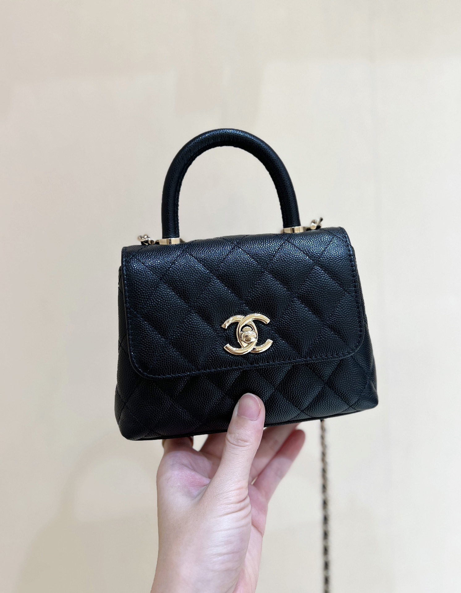 Bagsaaa Ch**el coco handle nano AP4244 black - 16cm