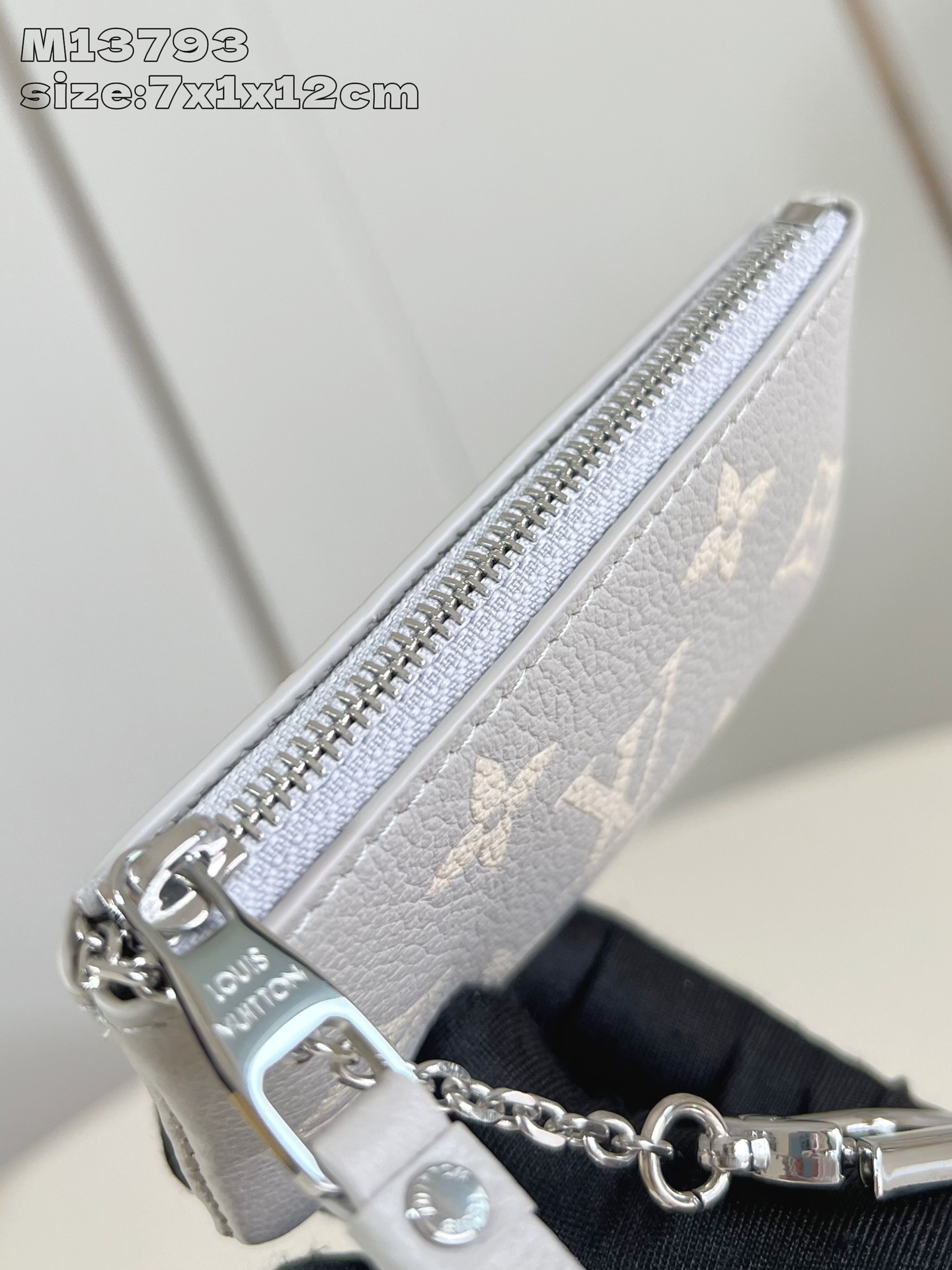 Bagsaaa LV M13793 Key Pouch Gray - 12cm