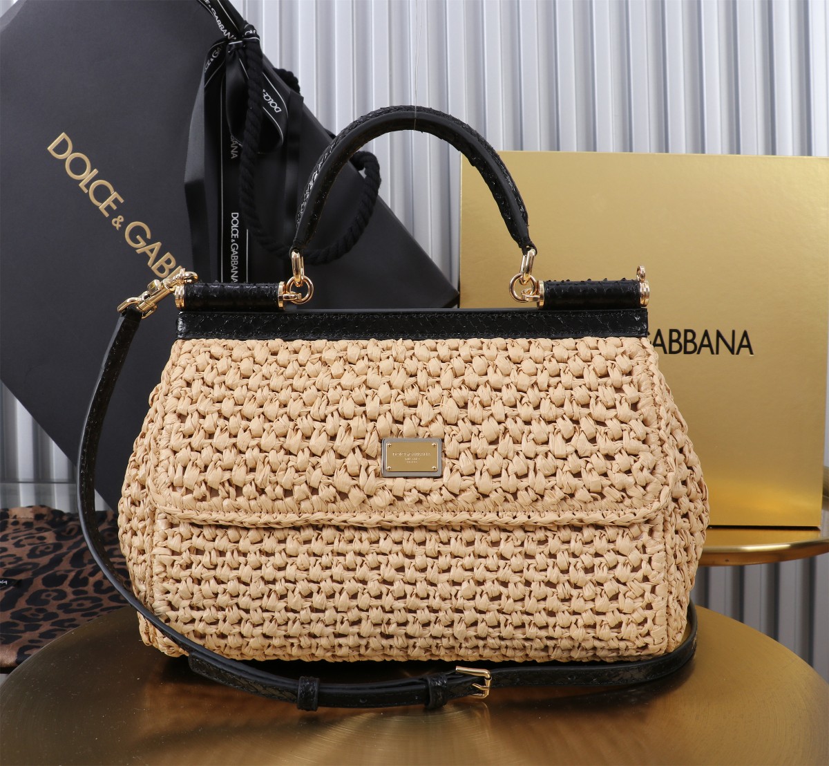 Bagsaaa D&G Elongated Sicily handbag raffia crochet - 25x17x9cm