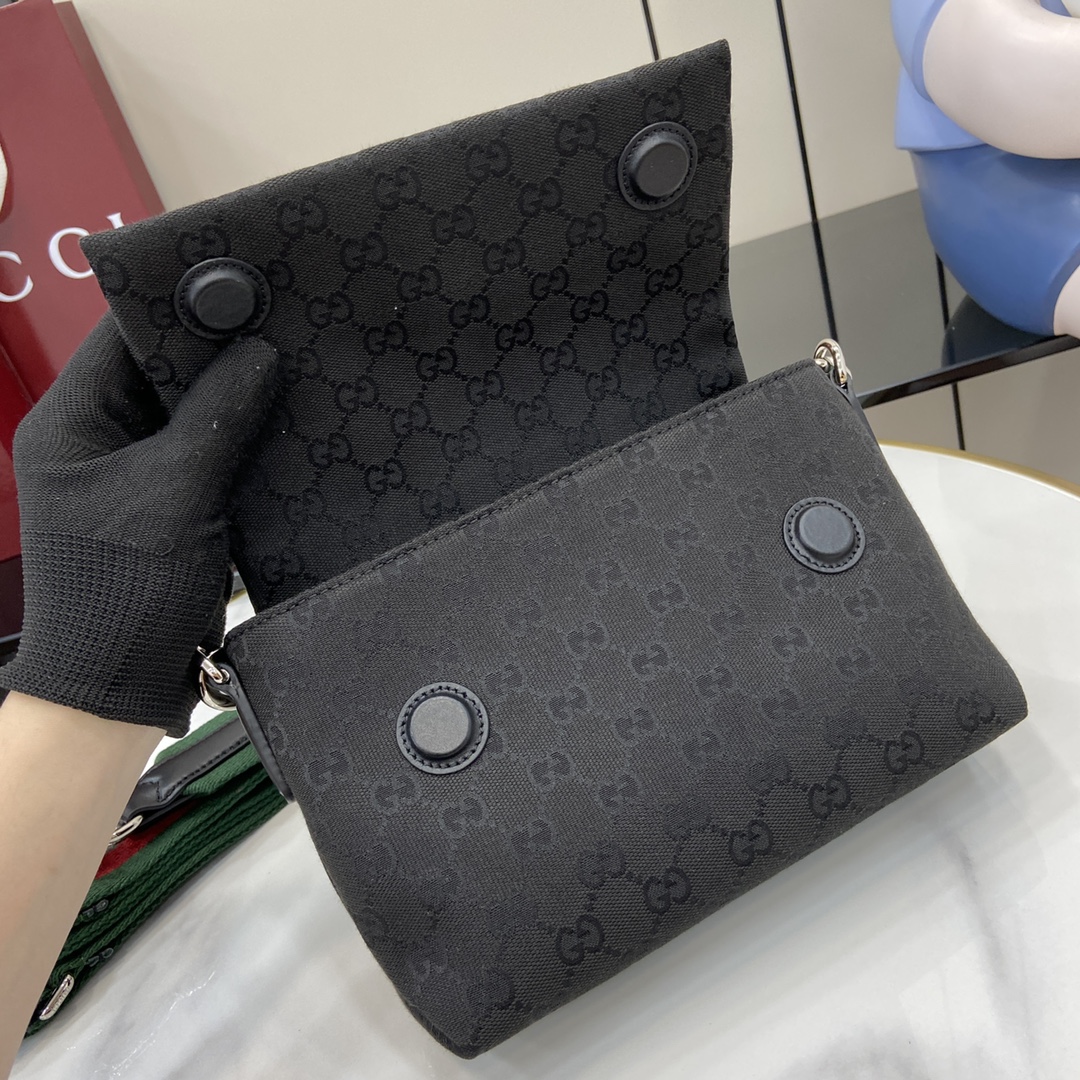 Bagsaaa Small GG crossbody bag with Web 821617 black canvas - 19cm