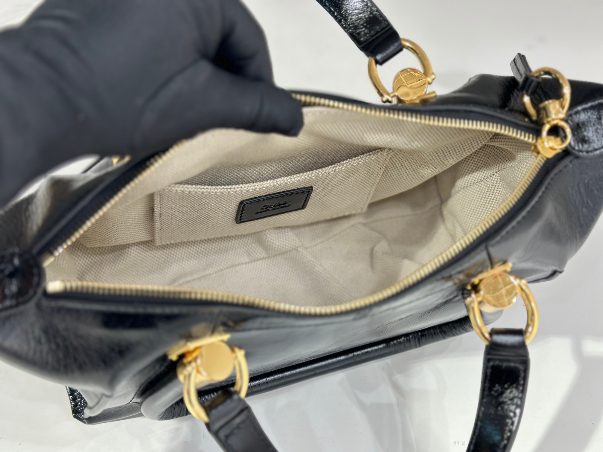 Bagsaaa Chloe Small Paraty 24 bag in shiny leather black - 27cm