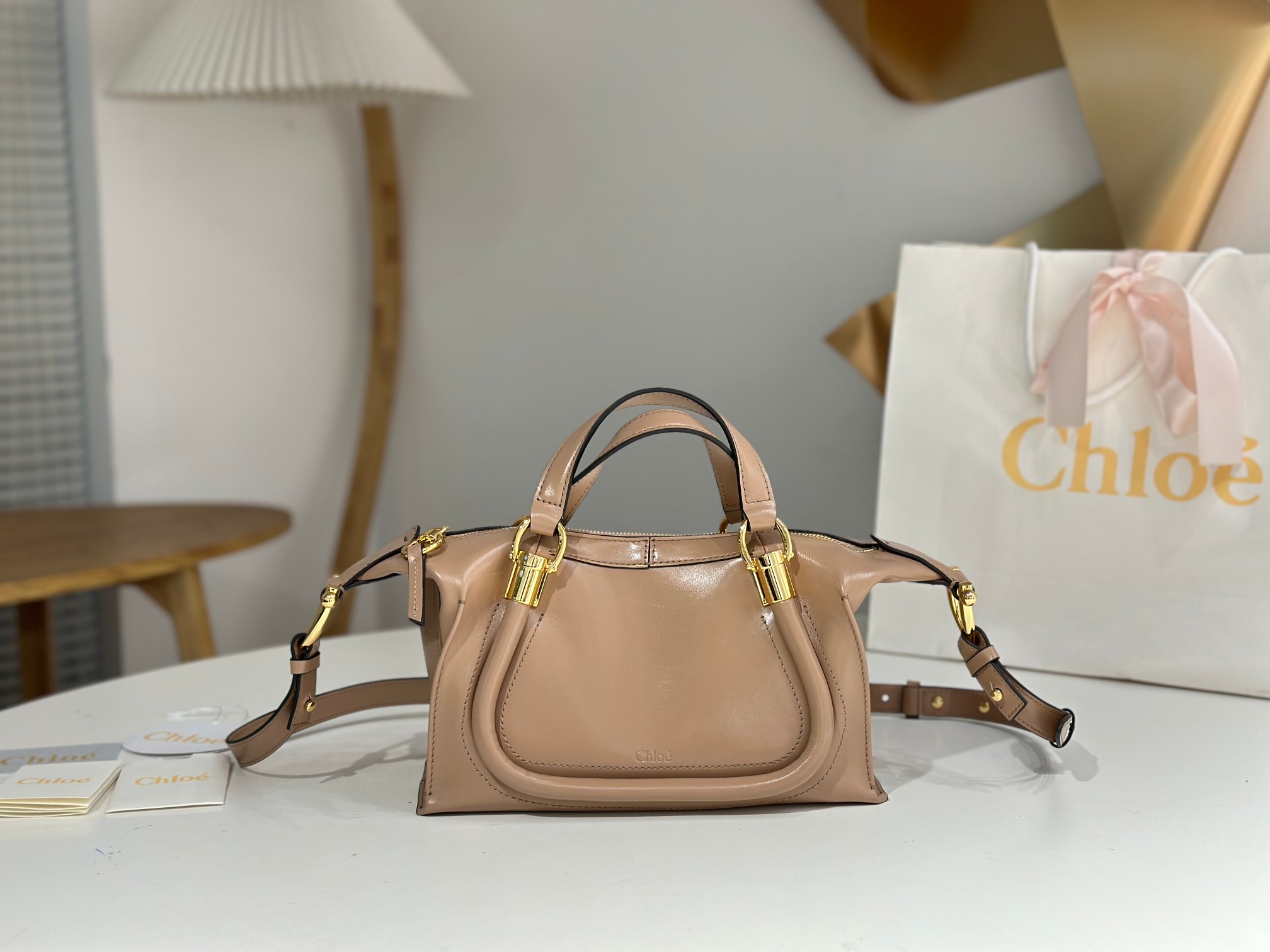 Bagsaaa Chloe Small Paraty 24 bag in shiny leather Woodrose - 27cm