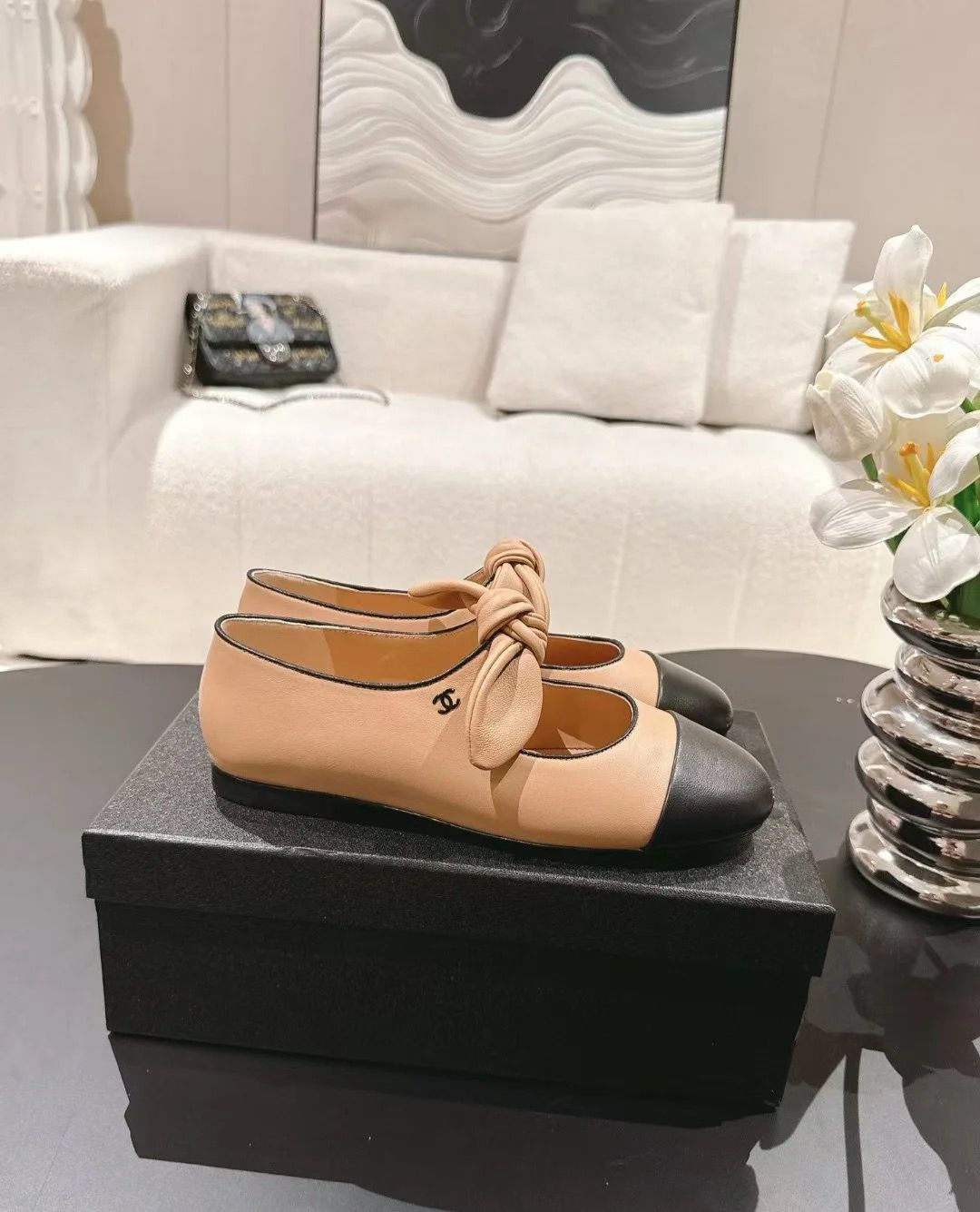 Bagsaaa Ch**el Mary Janes Beige Lambskin G46149
