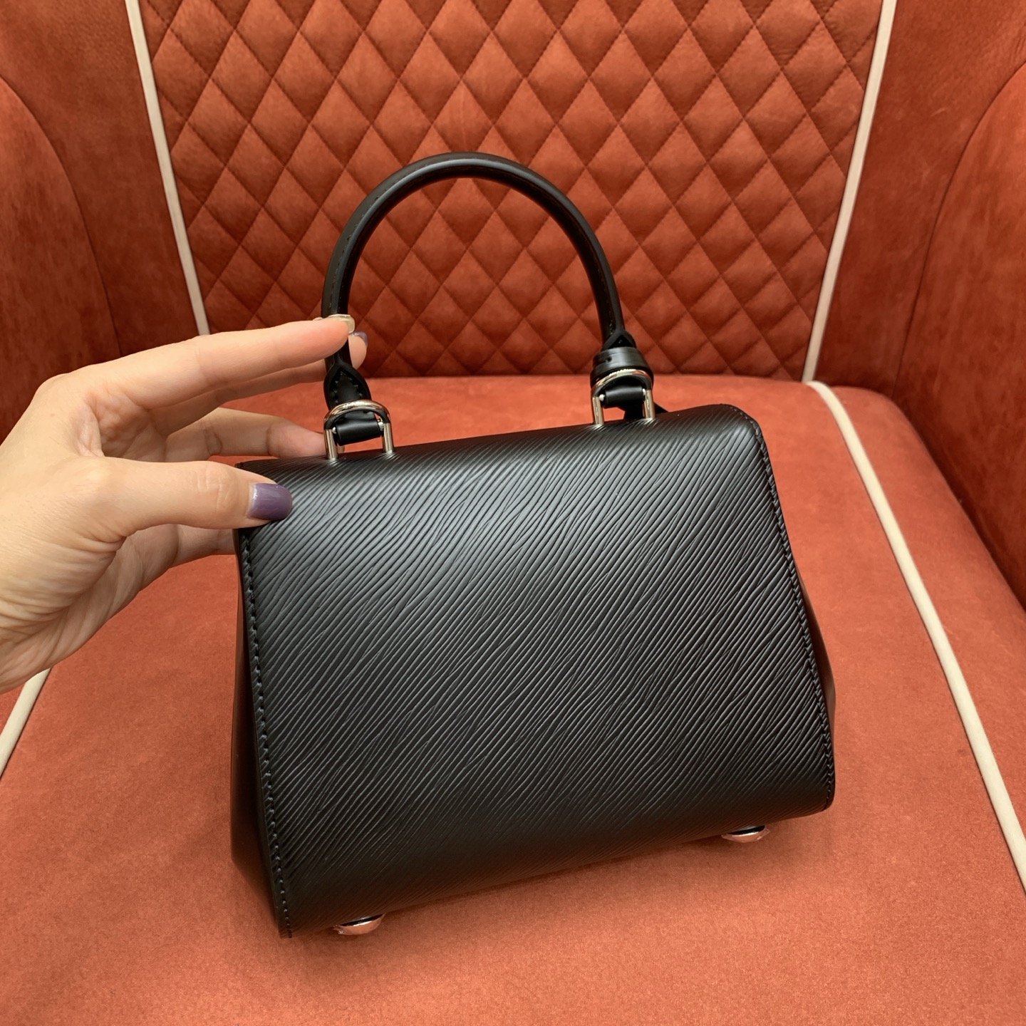 Bagsaaa LV M58925 Cluny Mini Bag Black - 20 x 16 x 7.5 cm