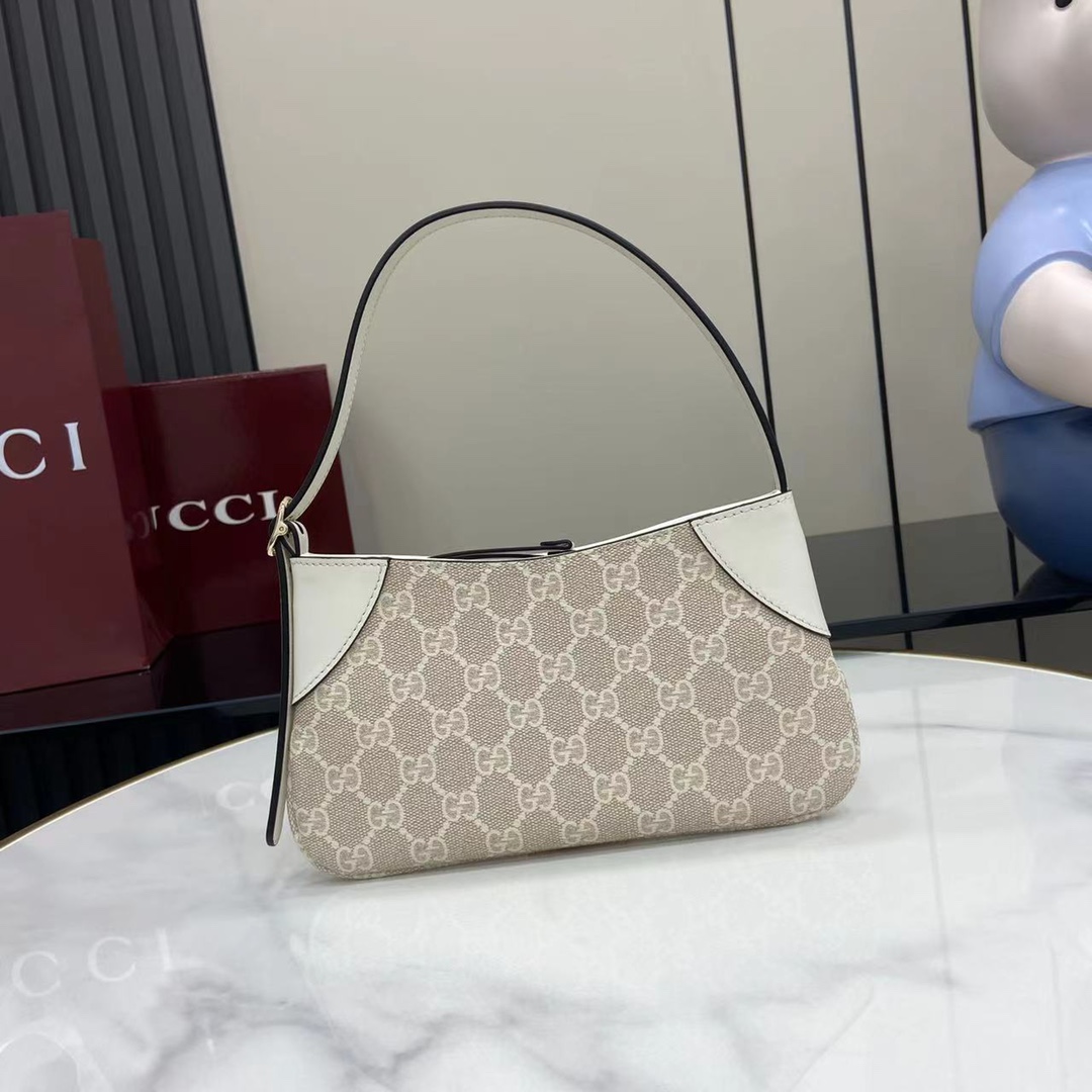 Bagsaaa Gvc*1 GG Emblem S*per mini shoulder bag ‎820696 beige & white - 23 x 13 x 2cm