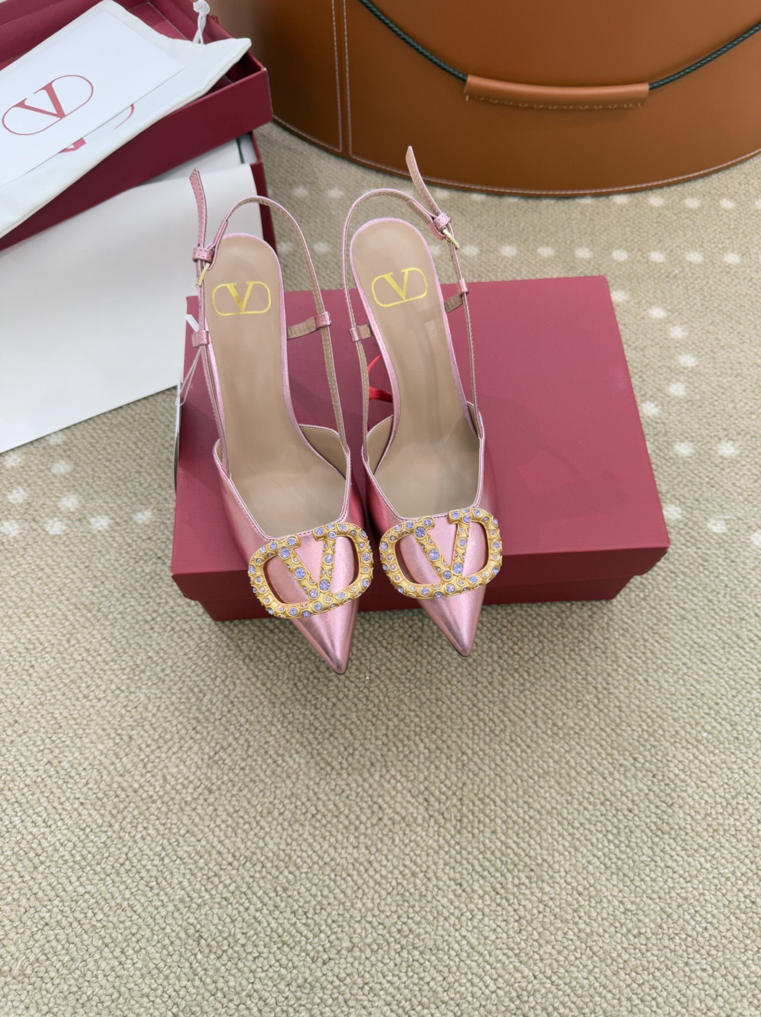 Bagsaaa Va1e*ntin0 Garavani 80mm VLogo Signature slingback pumps pink