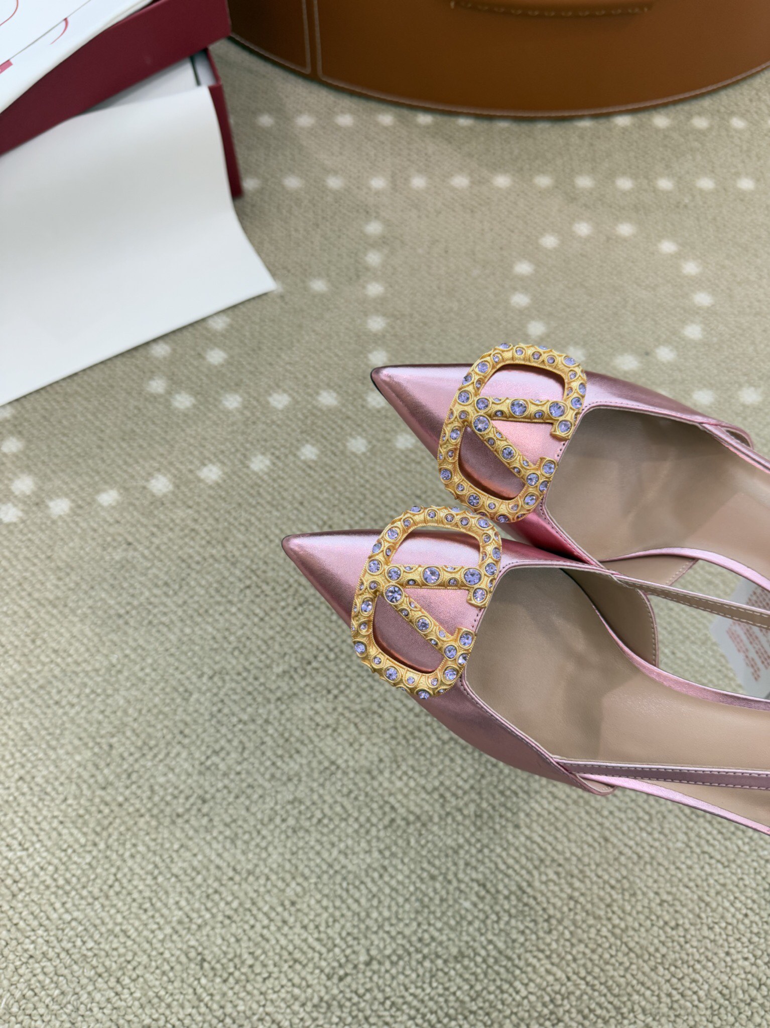 Bagsaaa Va1e*ntin0 Garavani 80mm VLogo Signature slingback pumps pink