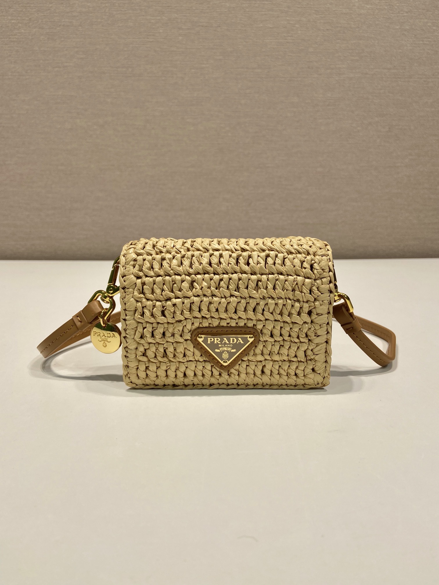 Bagsaaa Pra*a Woven fabric card holder - 11.5cm