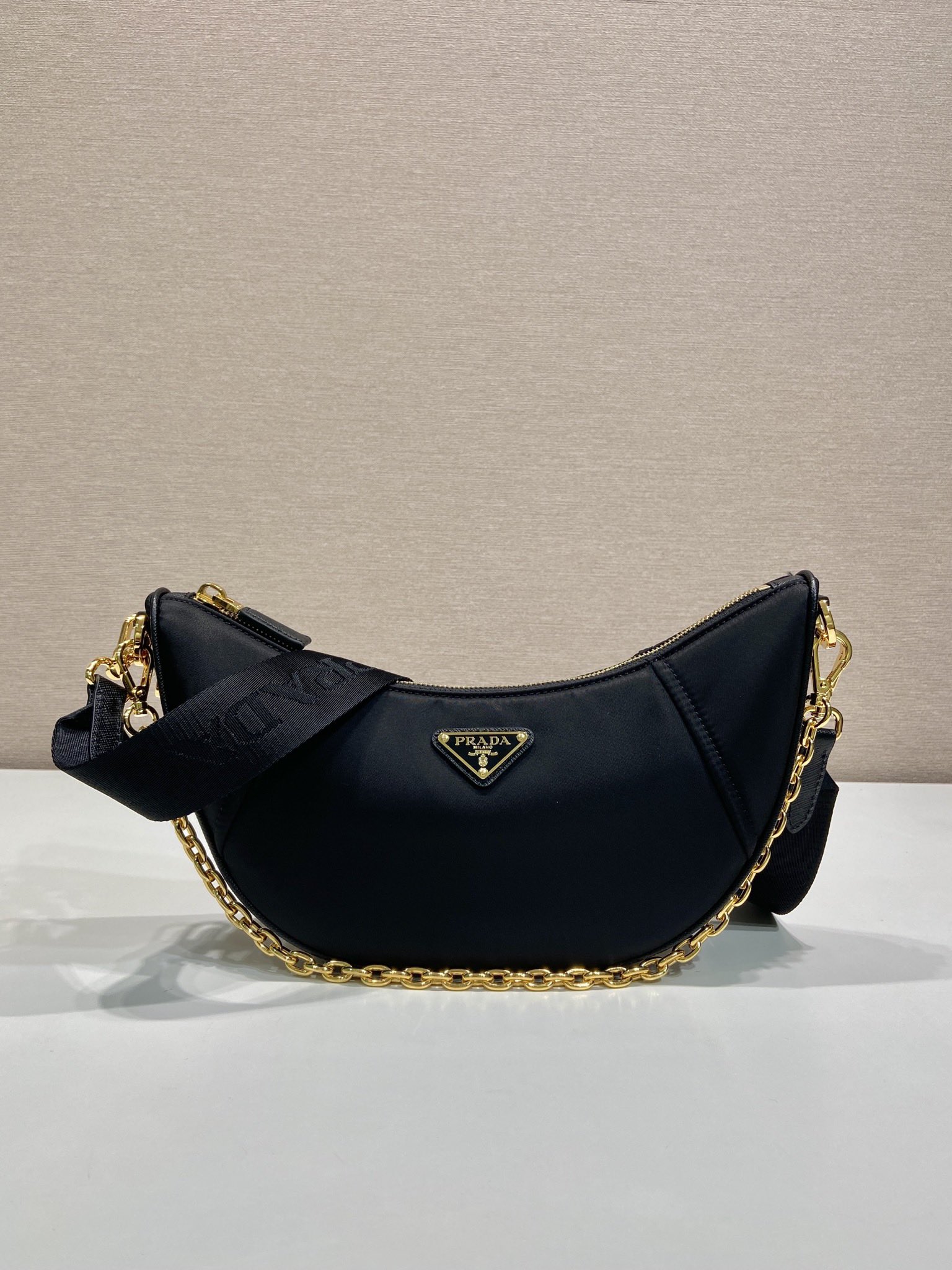 Bagsaaa Pra*a Re-Nylon shoulder bag 1BH222 black - 30cm