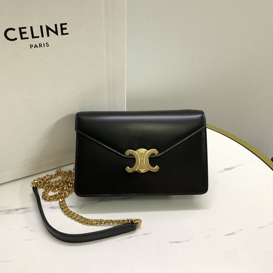 Bagsaaa Ce1i*e Wallet On Chain Margo In Shiny Calfskin 10L033 Black - 19.5cm