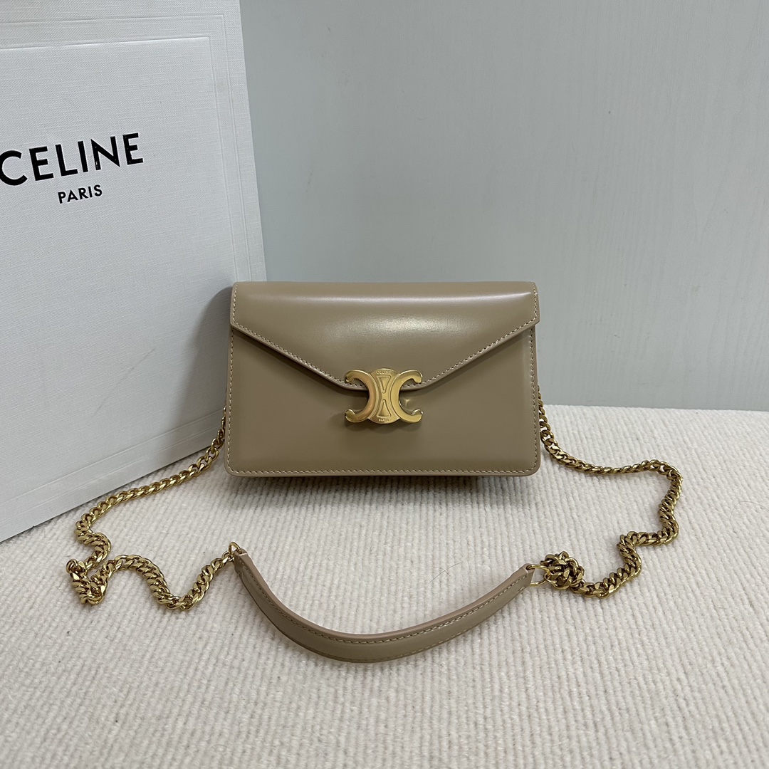 Bagsaaa Ce1i*e Wallet On Chain Margo In Shiny Calfskin 10L033 Beige - 19.5cm