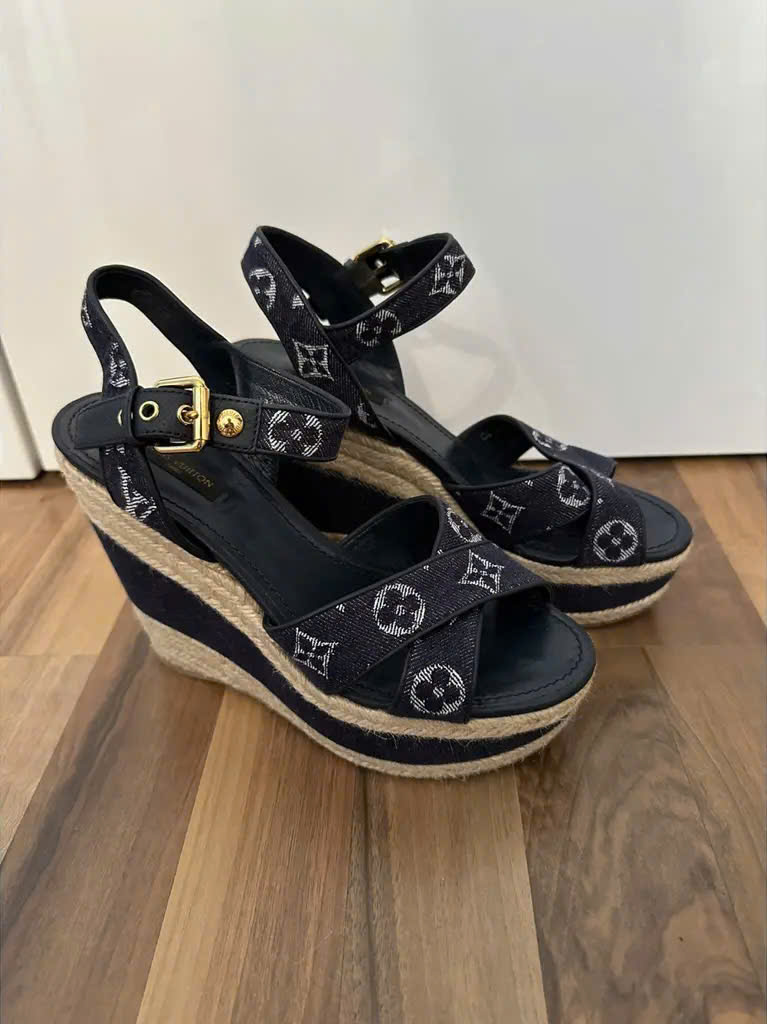 Bagsaaa L0vis Vvtt0n Denim Monogram Wedge Sandals