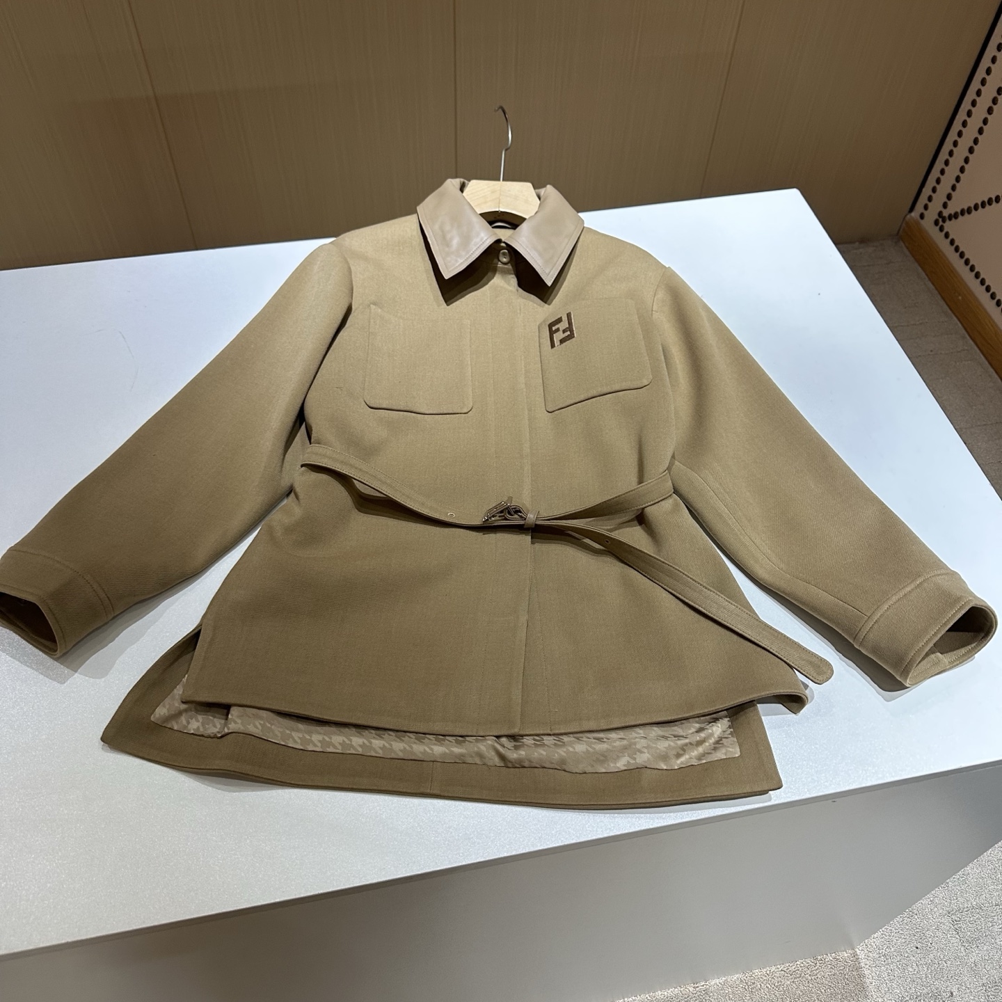 Bagsaaa F**di cashmere belted jacket beige