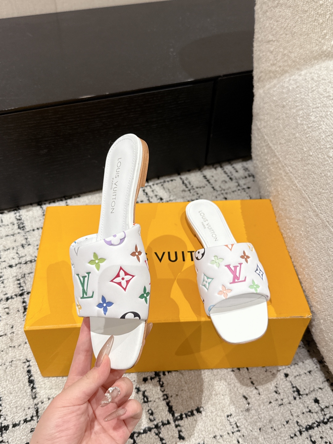 Bagsaaa LV x TM 6AM Flat Mule Multicolored White