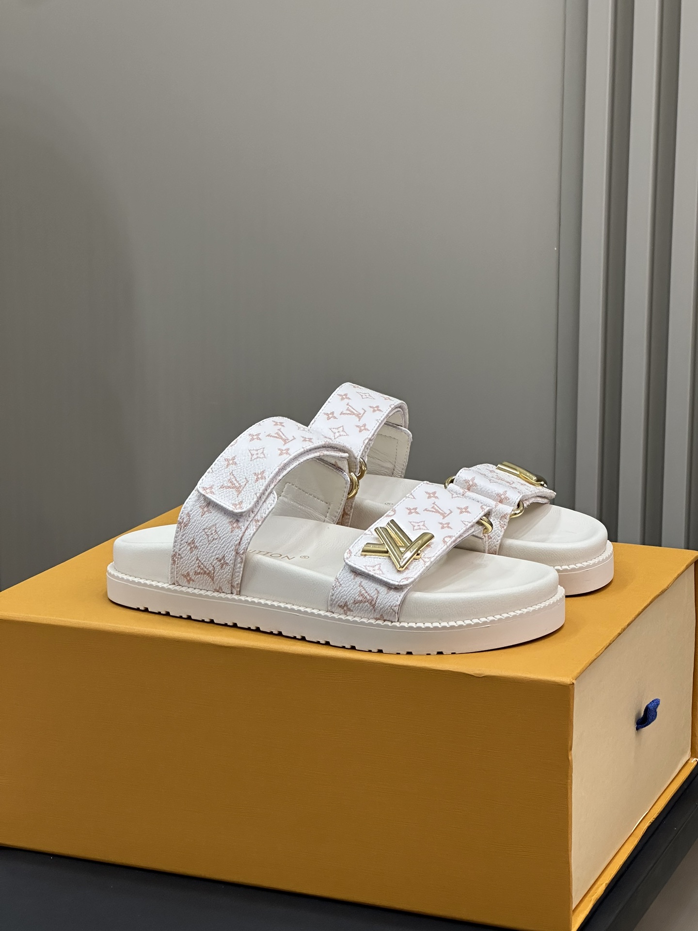 Bagsaaa LV Sunset Flat Comfort Mule Dune Beige