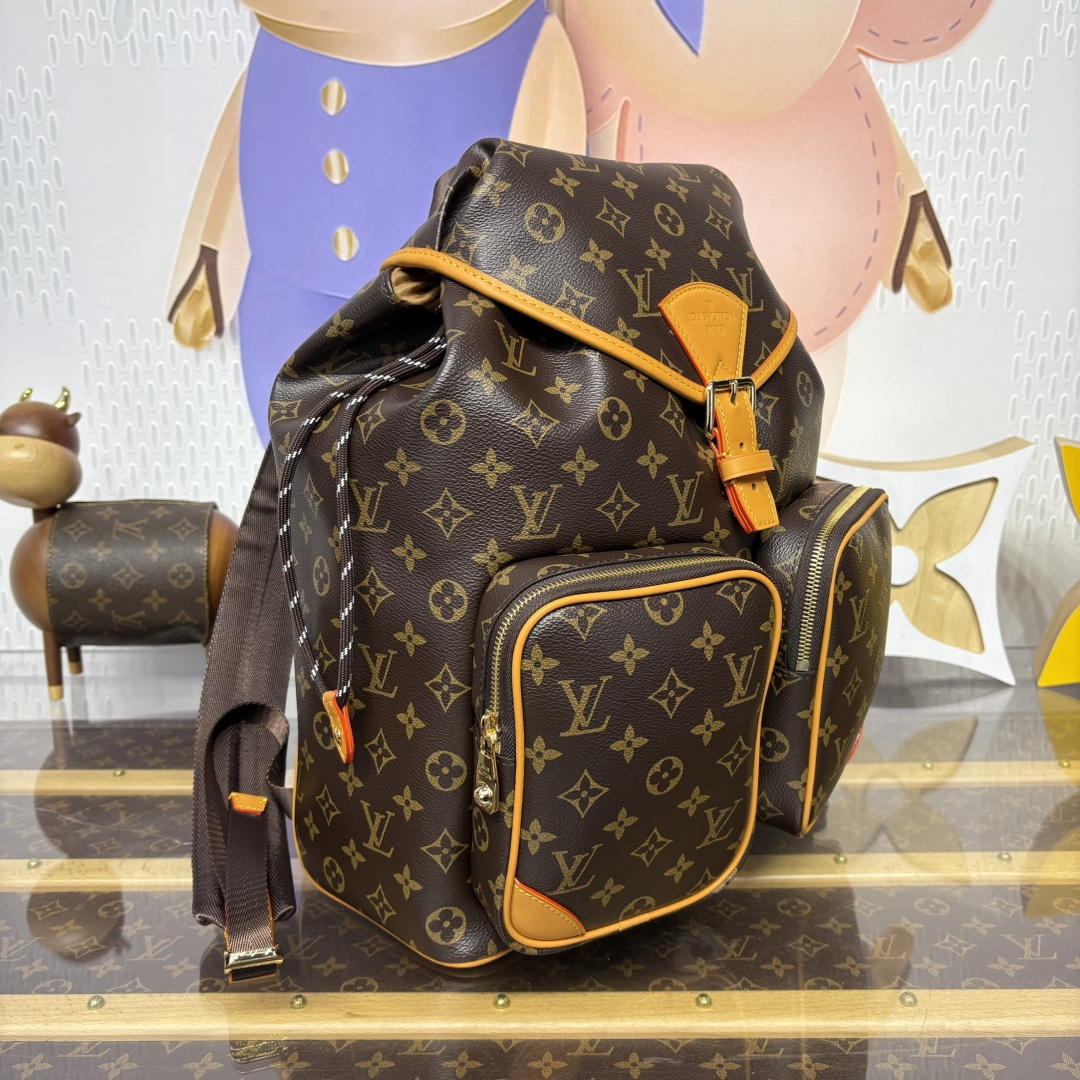 Bagsaaa L0vis Vvtt0n M14015 Montsouris Cargo Backpack Monogram - 40cm
