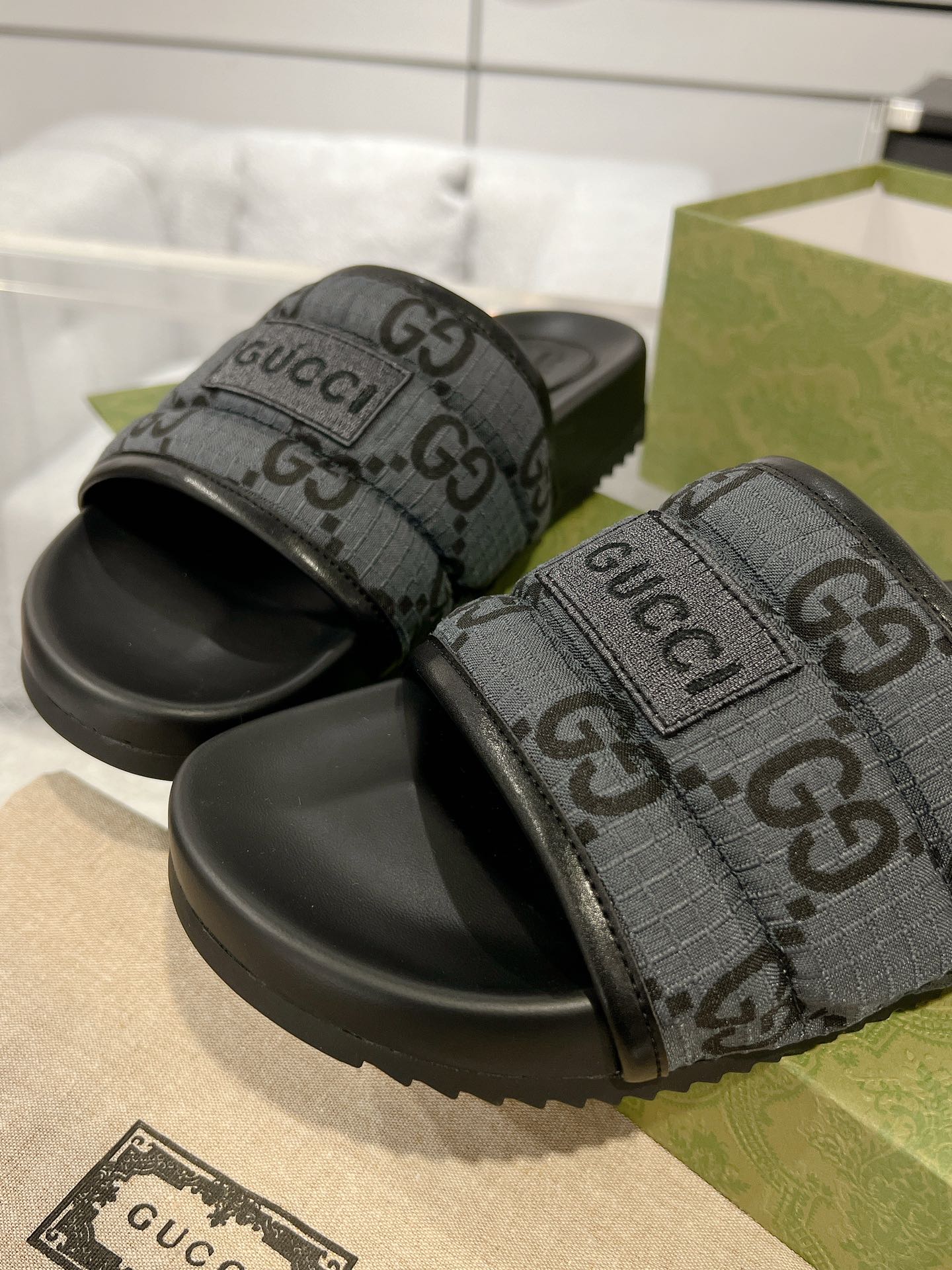 Bagsaaa Gvc*1 Sideline GG ripstop-nylon sliders