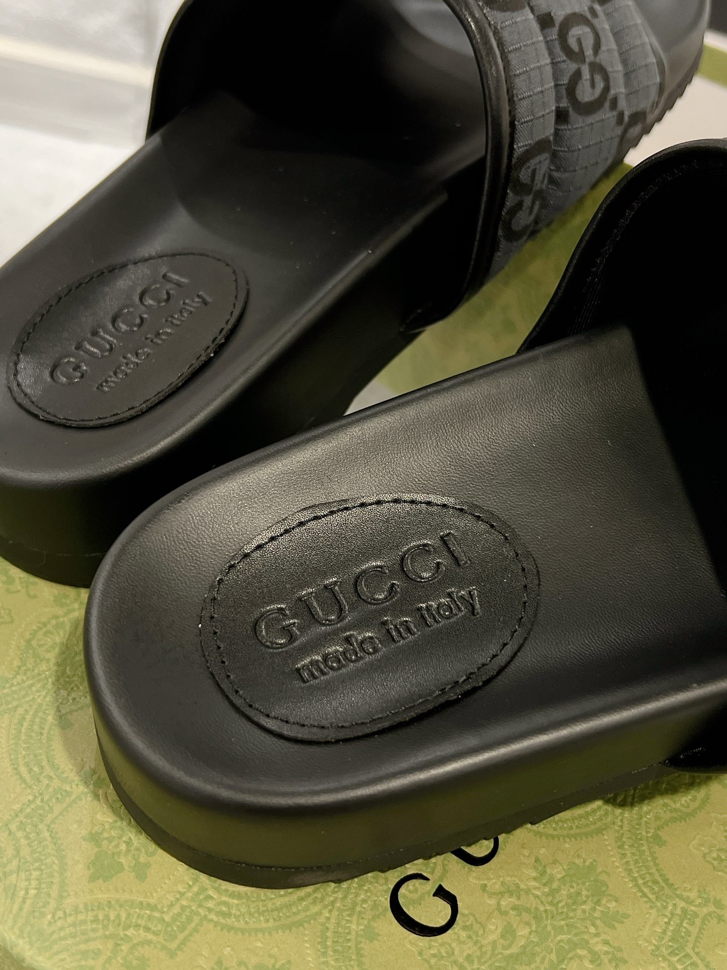 Bagsaaa Gvc*1 Sideline GG ripstop-nylon sliders