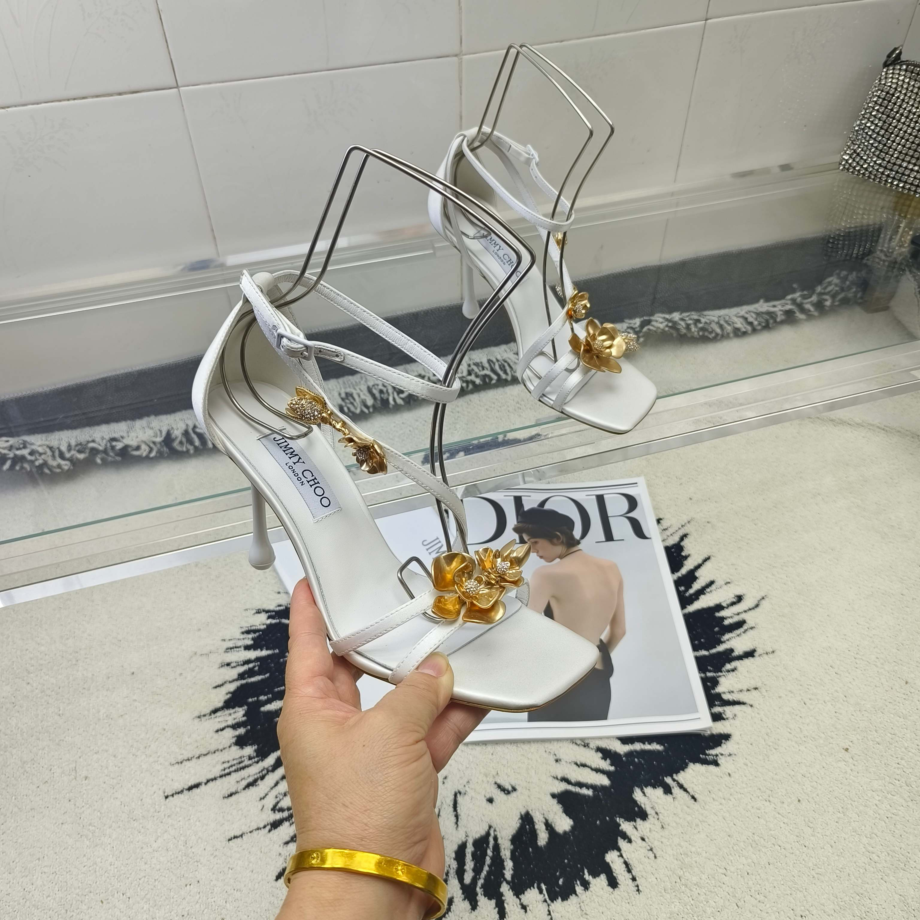 Bagsaaa J1m*y Ch00 Zea 95 Ivory Satin Flower Sandals