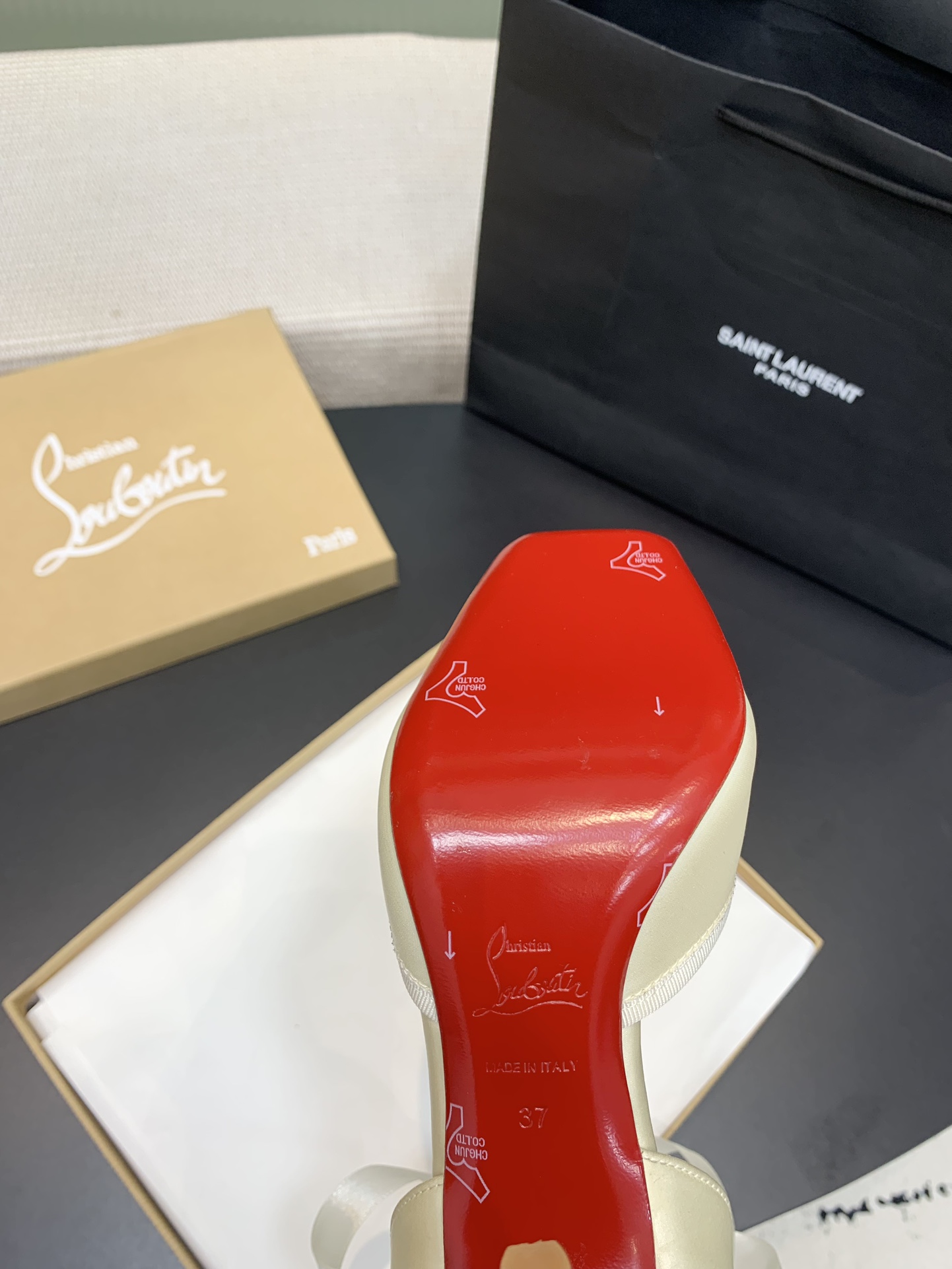 Bagsaaa Chr1st1an Louboutin Cassia Lace Up White - 10cm