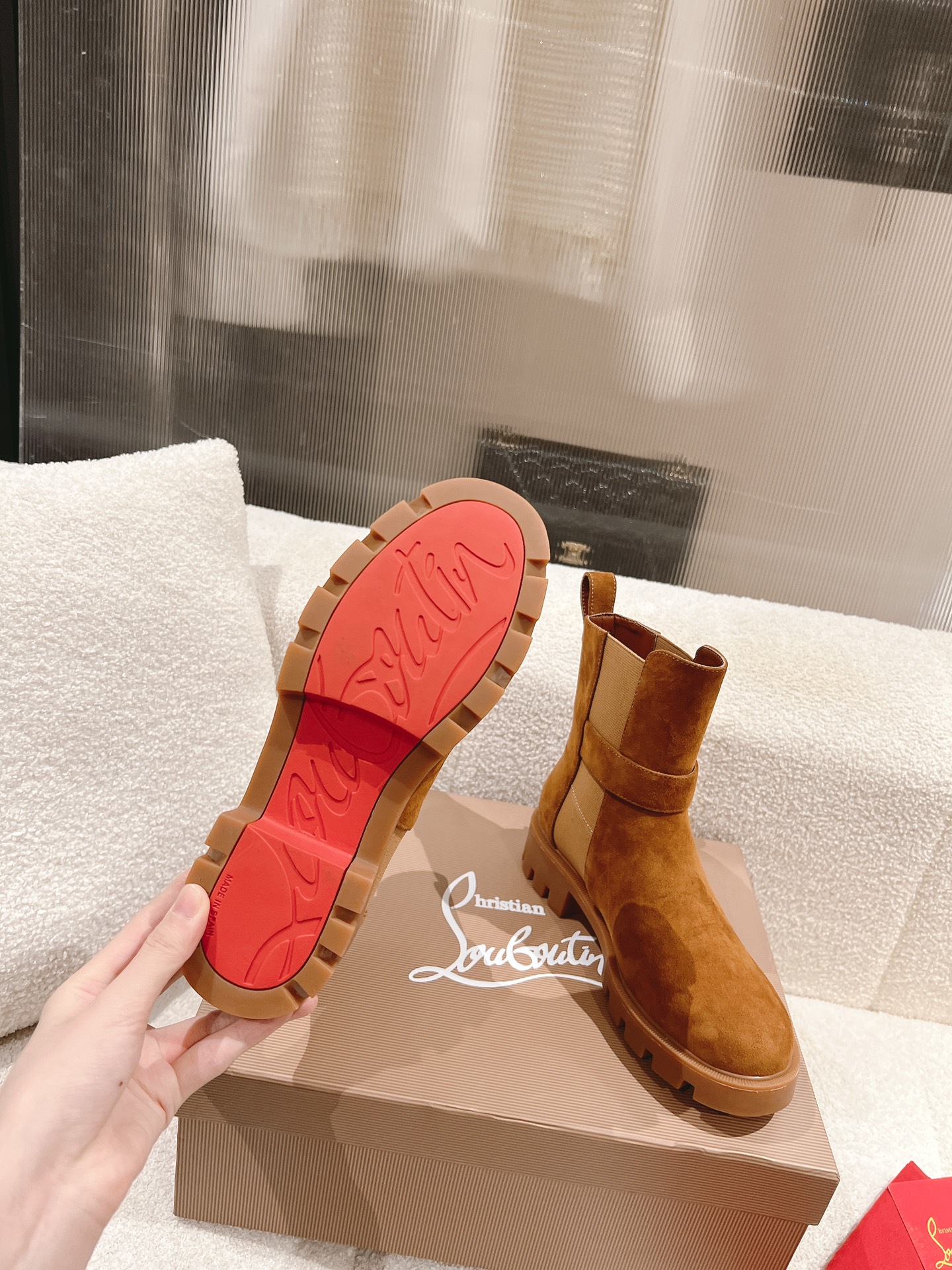 Bagsaaa Chr1st1an Louboutin Chelsea suede ankle boots brown