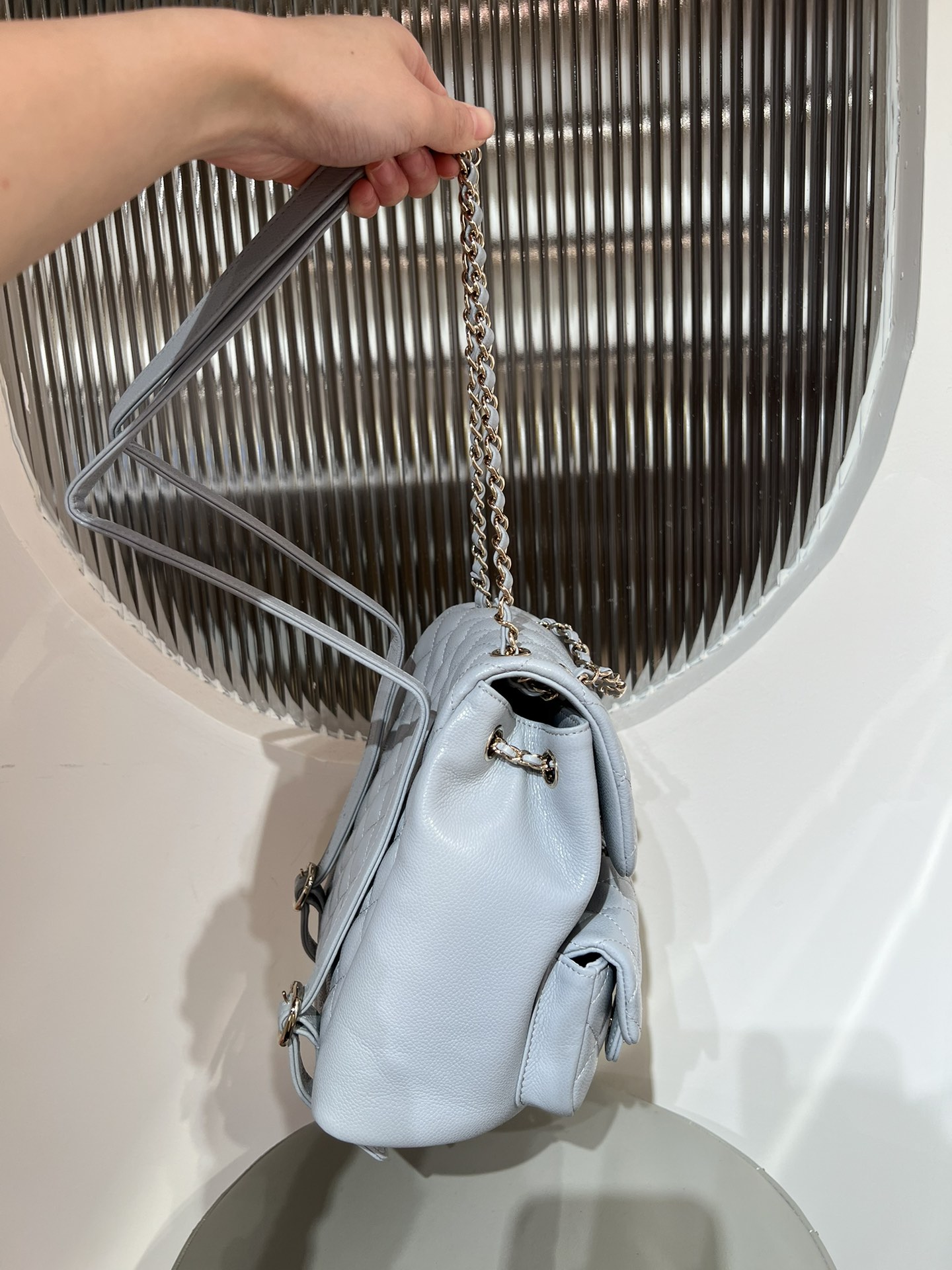 Bagsaaa Ch**el Small Backpack Grained Shiny Calfskin AS3787 Blue Gray - 17.5-16.5-10 cm