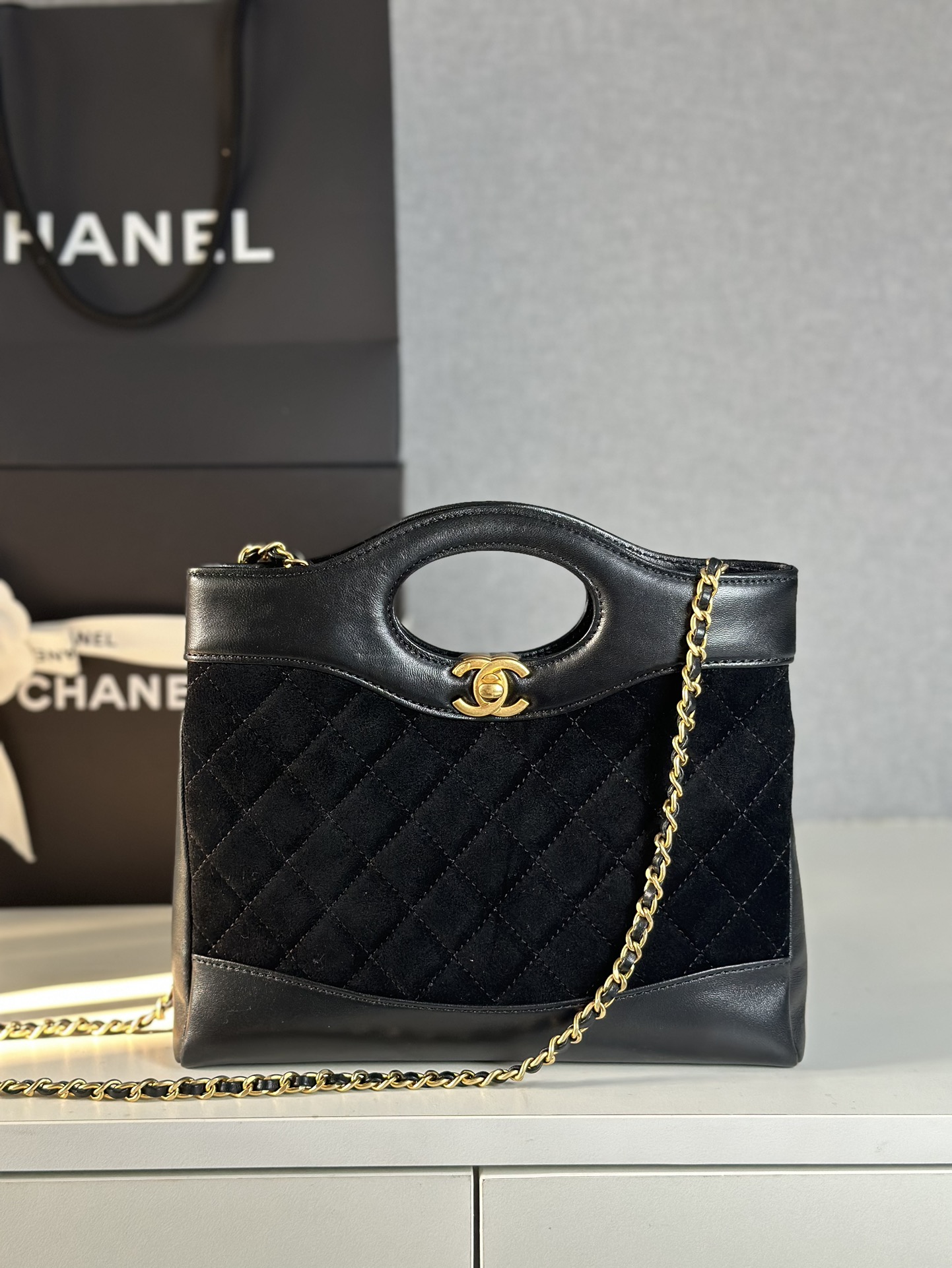 Bagsaaa Ch**el 31 Mini Shopping Bag Black Suede AS4133 Black - 23cm