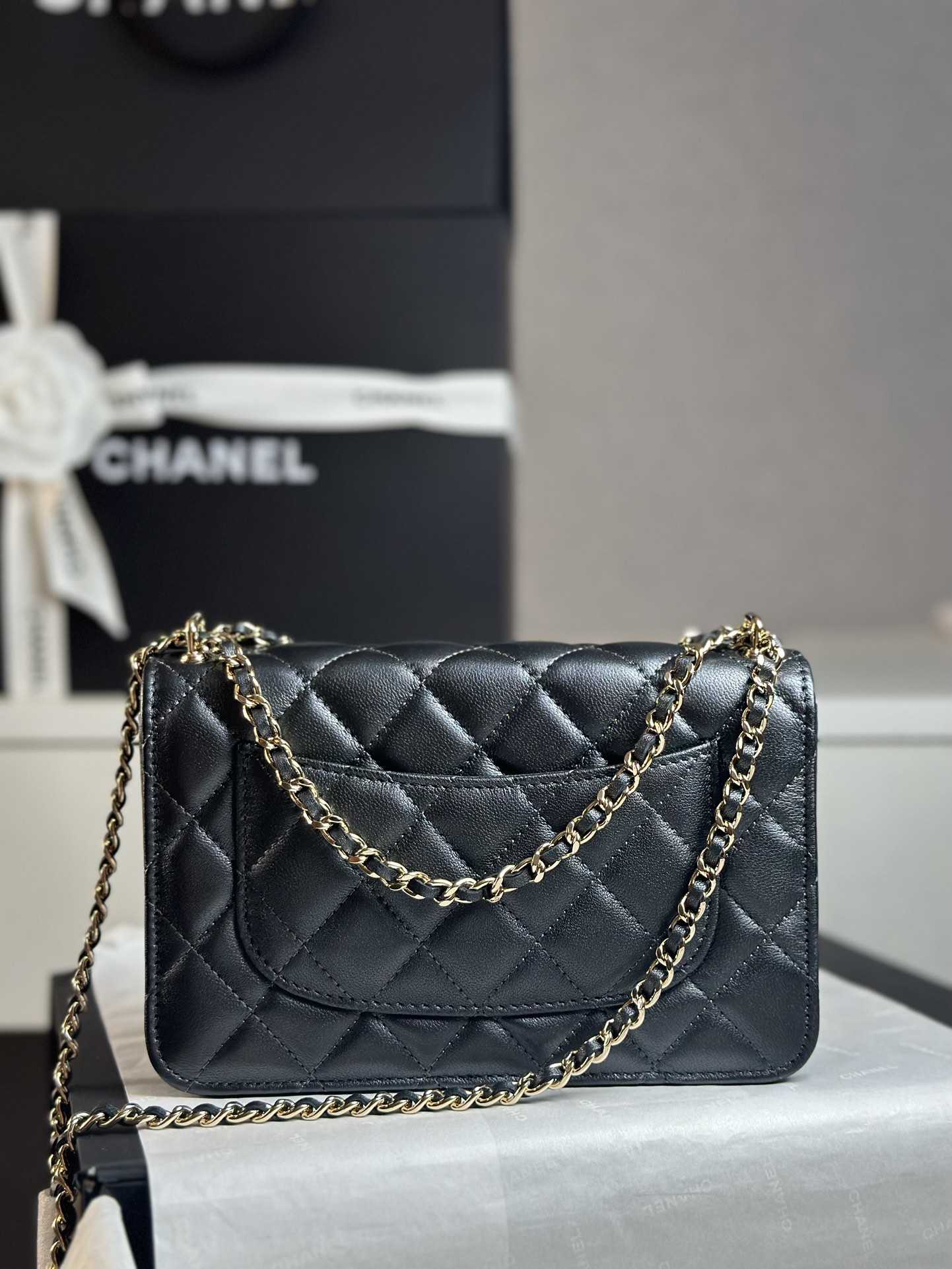 Bagsaaa Ch**el Wallet On Chain Black Pearly Lambskin AP4537 - 19.2cm