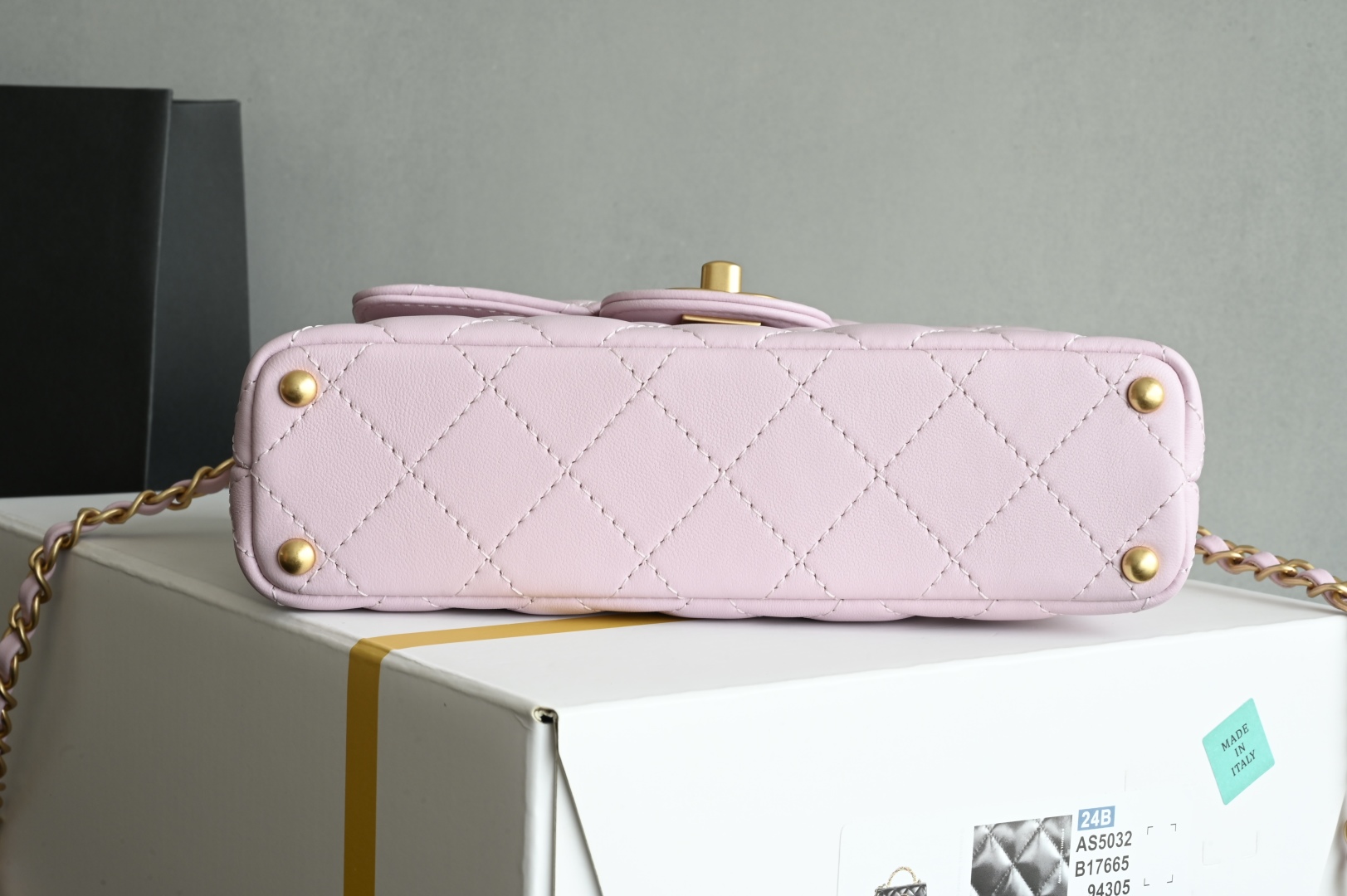 Bagsaaa Ch**el Small Flap Bag with Top Handle AS5355 pink - 22cm