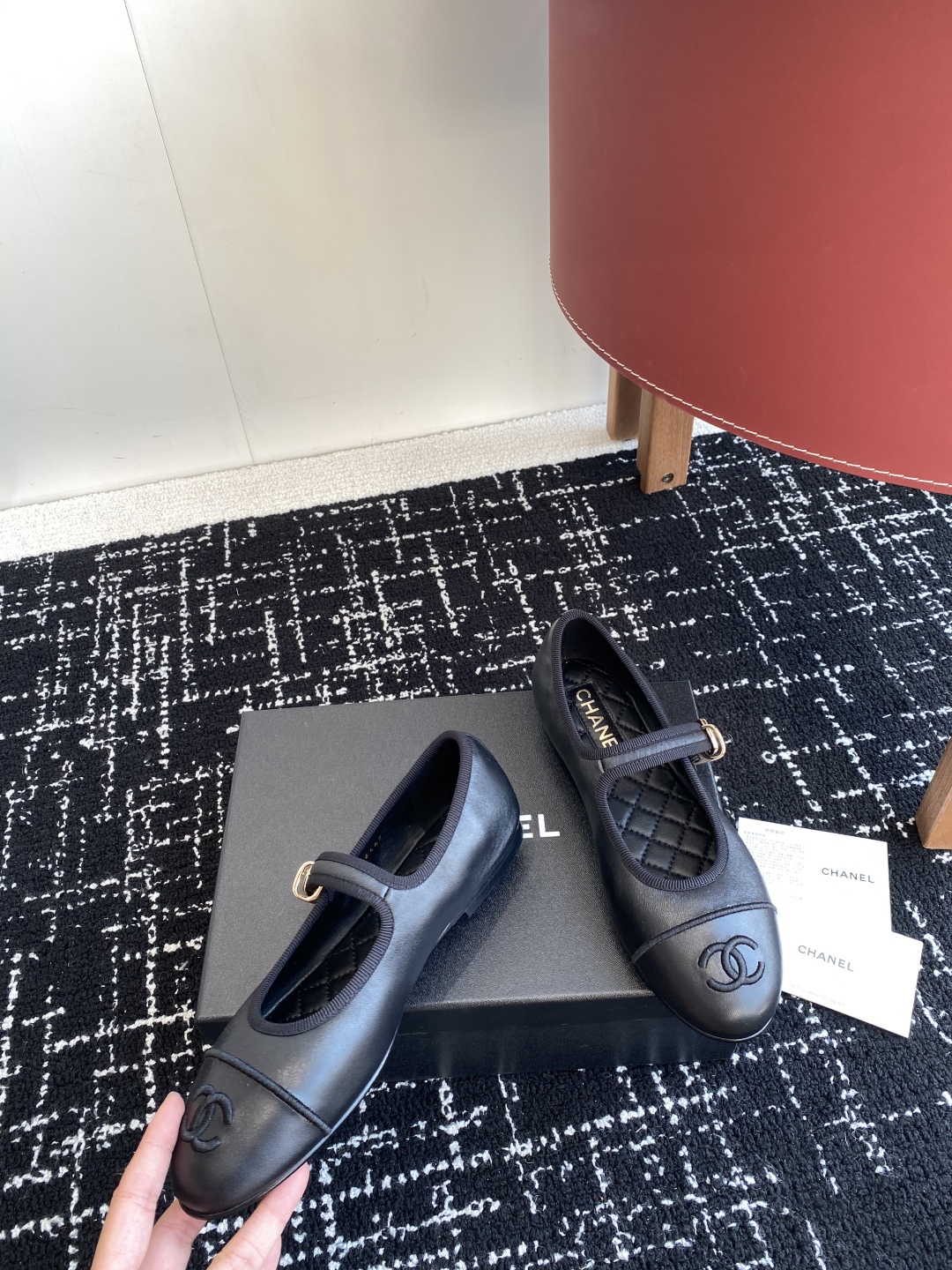 Bagsaaa Ch**el Ballerines black lambskin