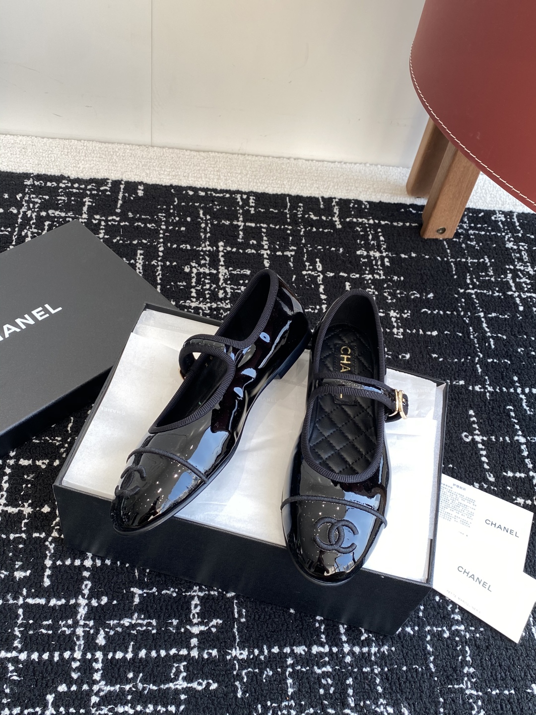 Bagsaaa Ch**el Ballerines black patent