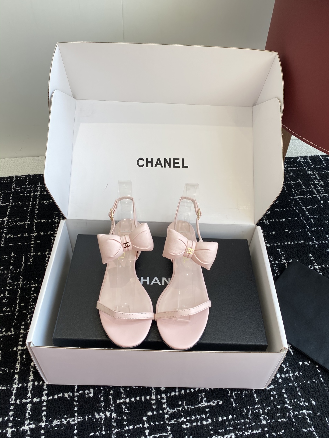 Bagsaaa Ch**el Sandals G46193 Pink Lambskin