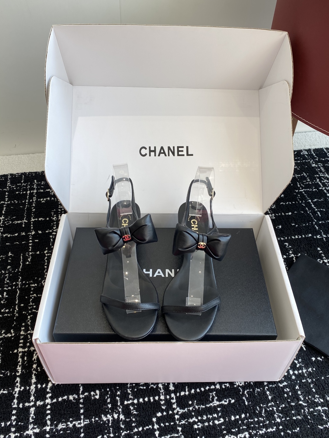 Bagsaaa Ch**el Sandals G46193 Black Lambskin