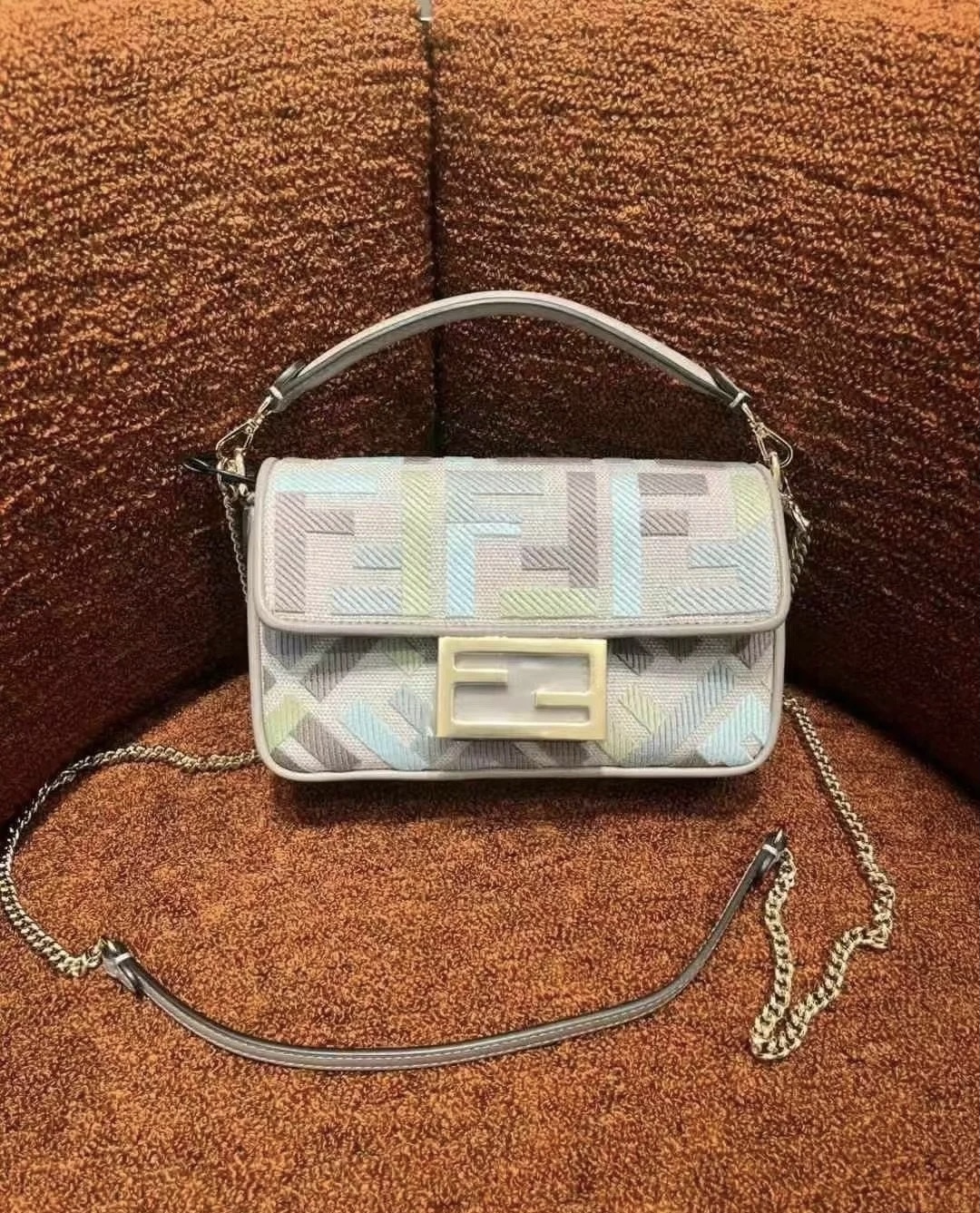 Bagsaaa F**di Baguette FF Embroidered 