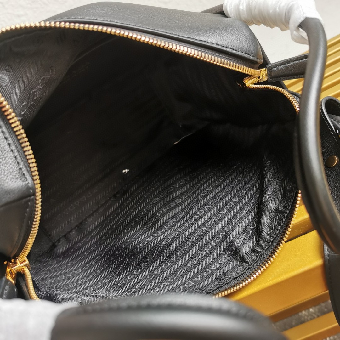 Bagsaaa Pra*a Darling leather handbag 1BA451 Black - 25cm