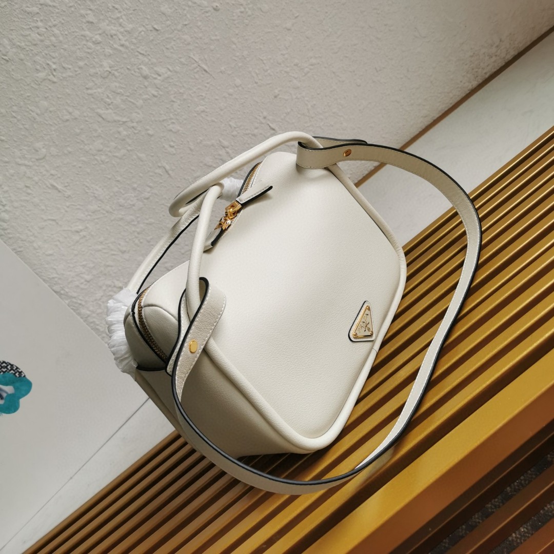 Bagsaaa Pra*a Darling leather handbag 1BA451 White - 25cm
