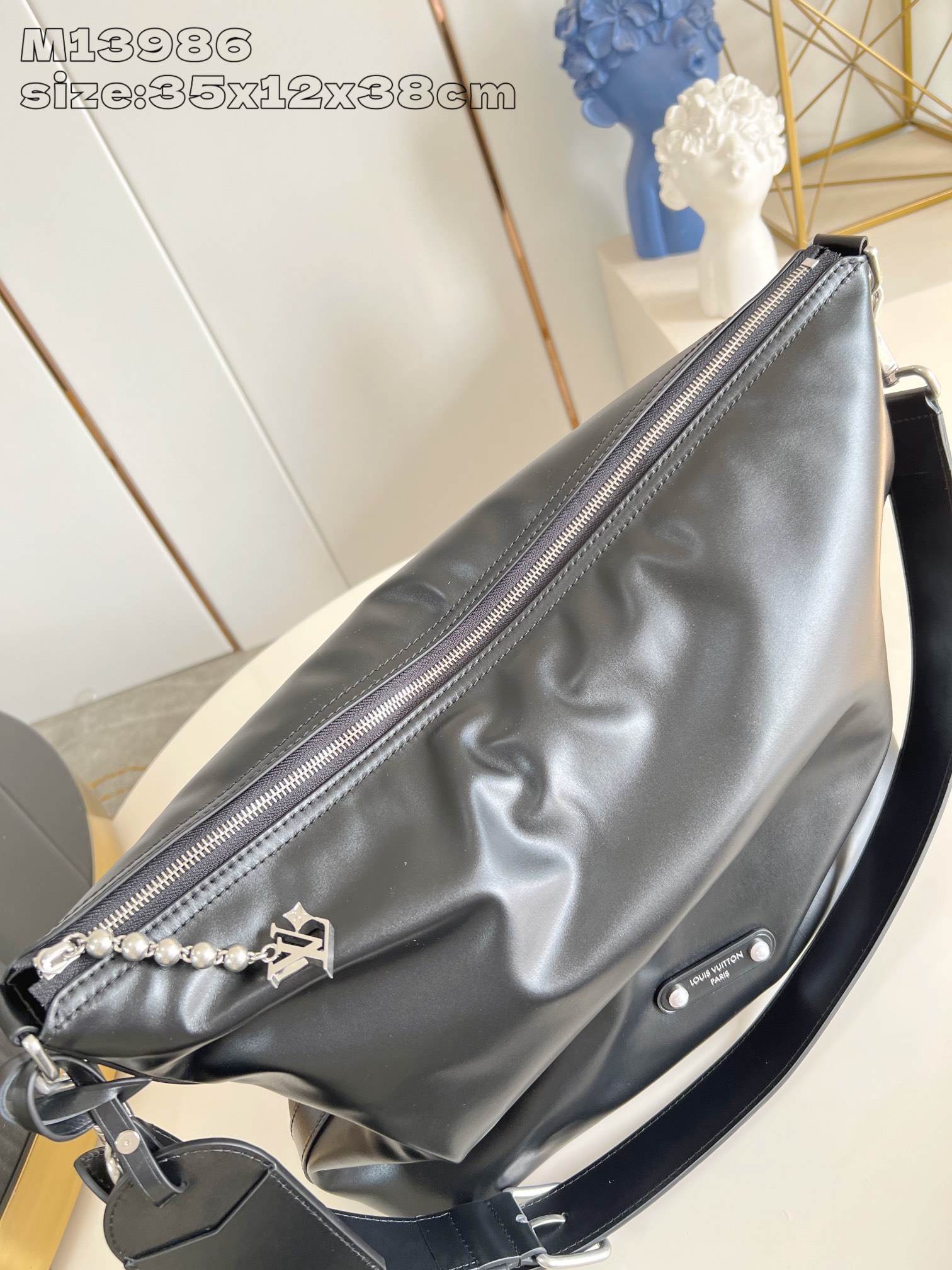 Bagsaaa L0vis Vvtt0n M13986 Vagabond Hobo Black - 38 cm