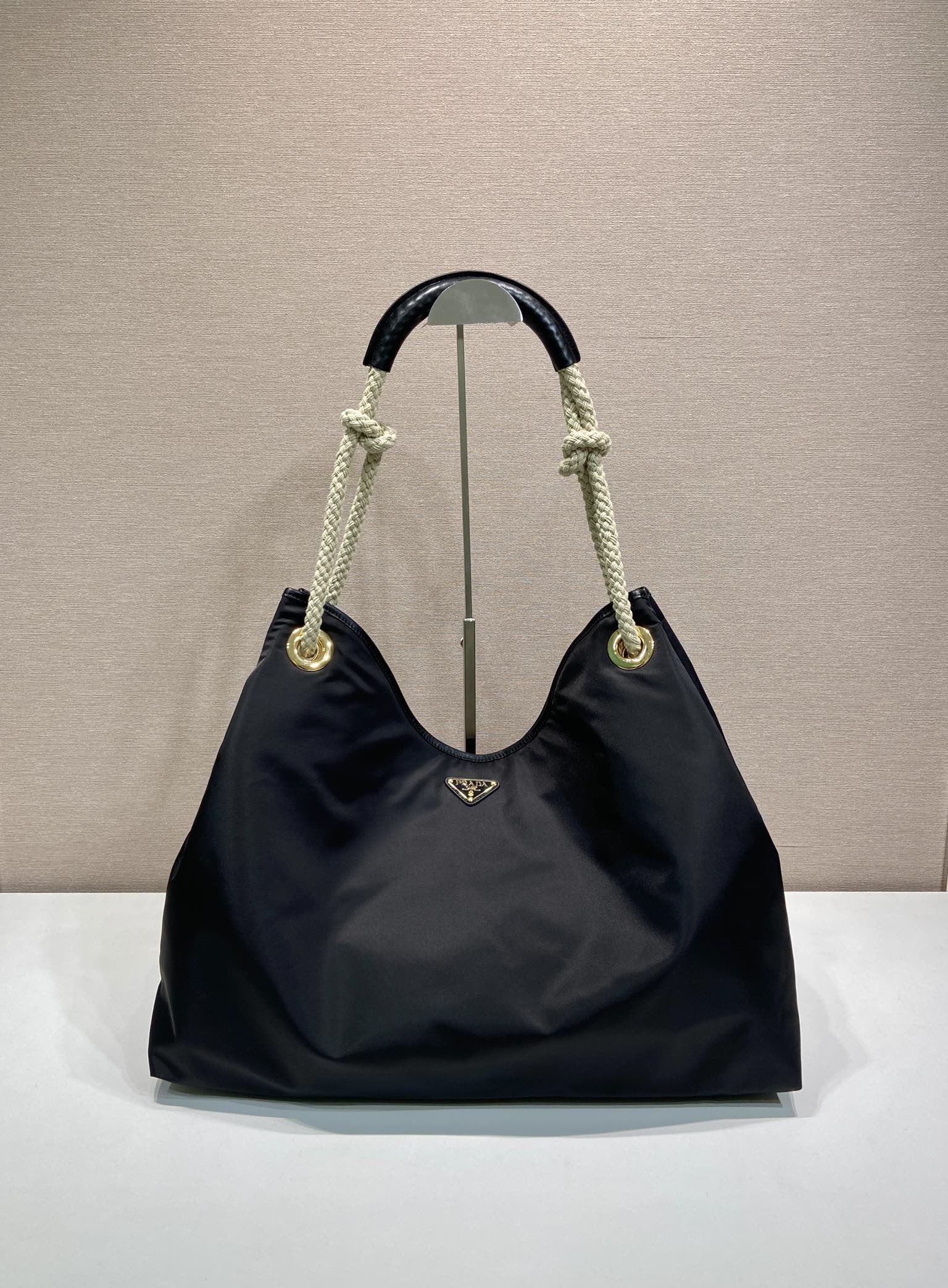 Bagsaaa Pra*a Mariner large Re-Nylon shoulder bag 1BC244 Black - 48cm
