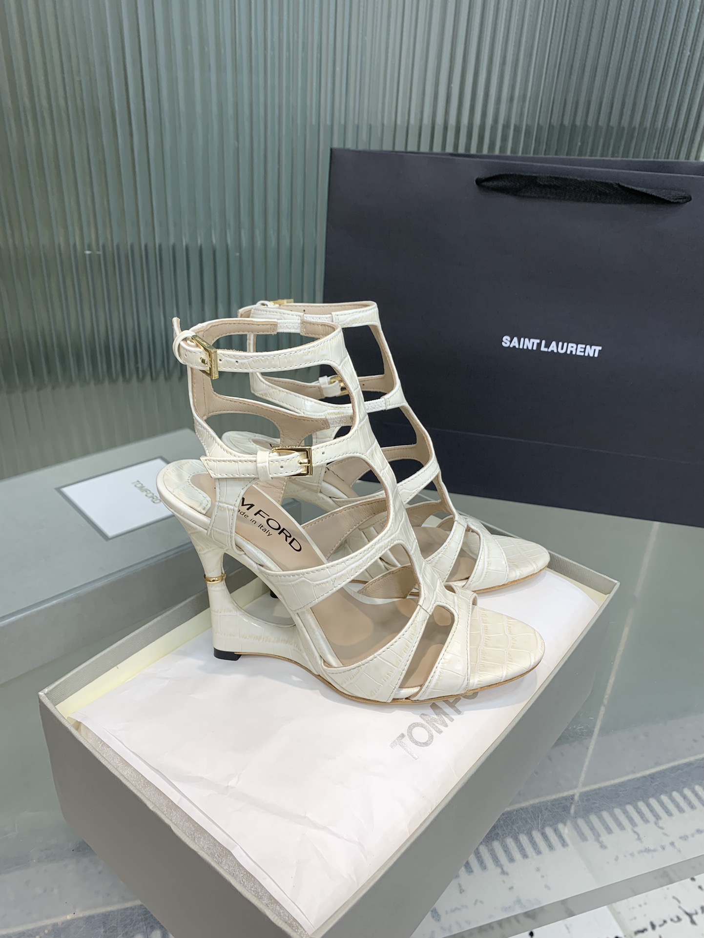 Bagsaaa Tom Ford 105mm Paradis Cage sandals white