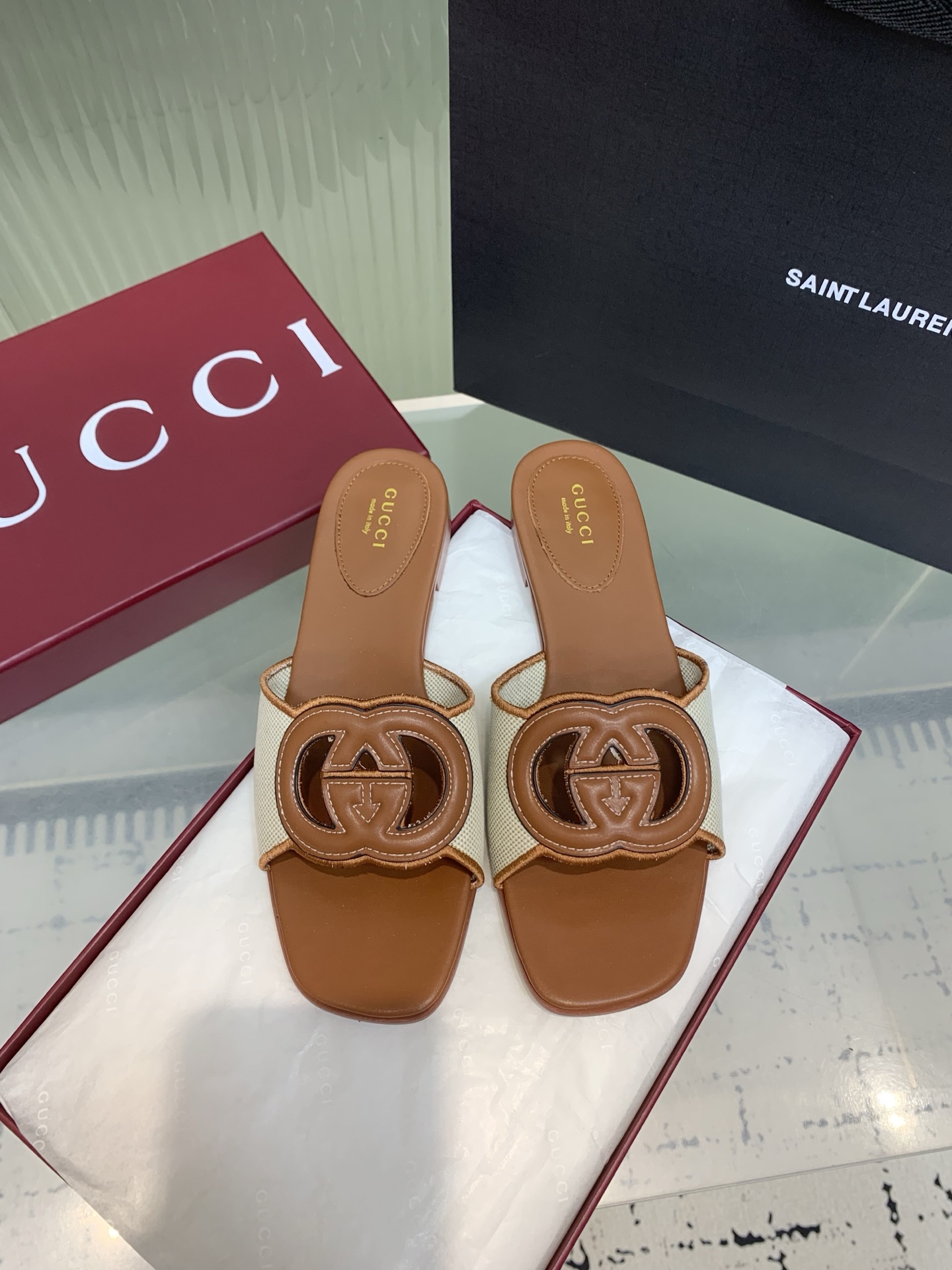 Bagsaaa Gvc*1 Women's Interlocking G slide sandal 835723 brown