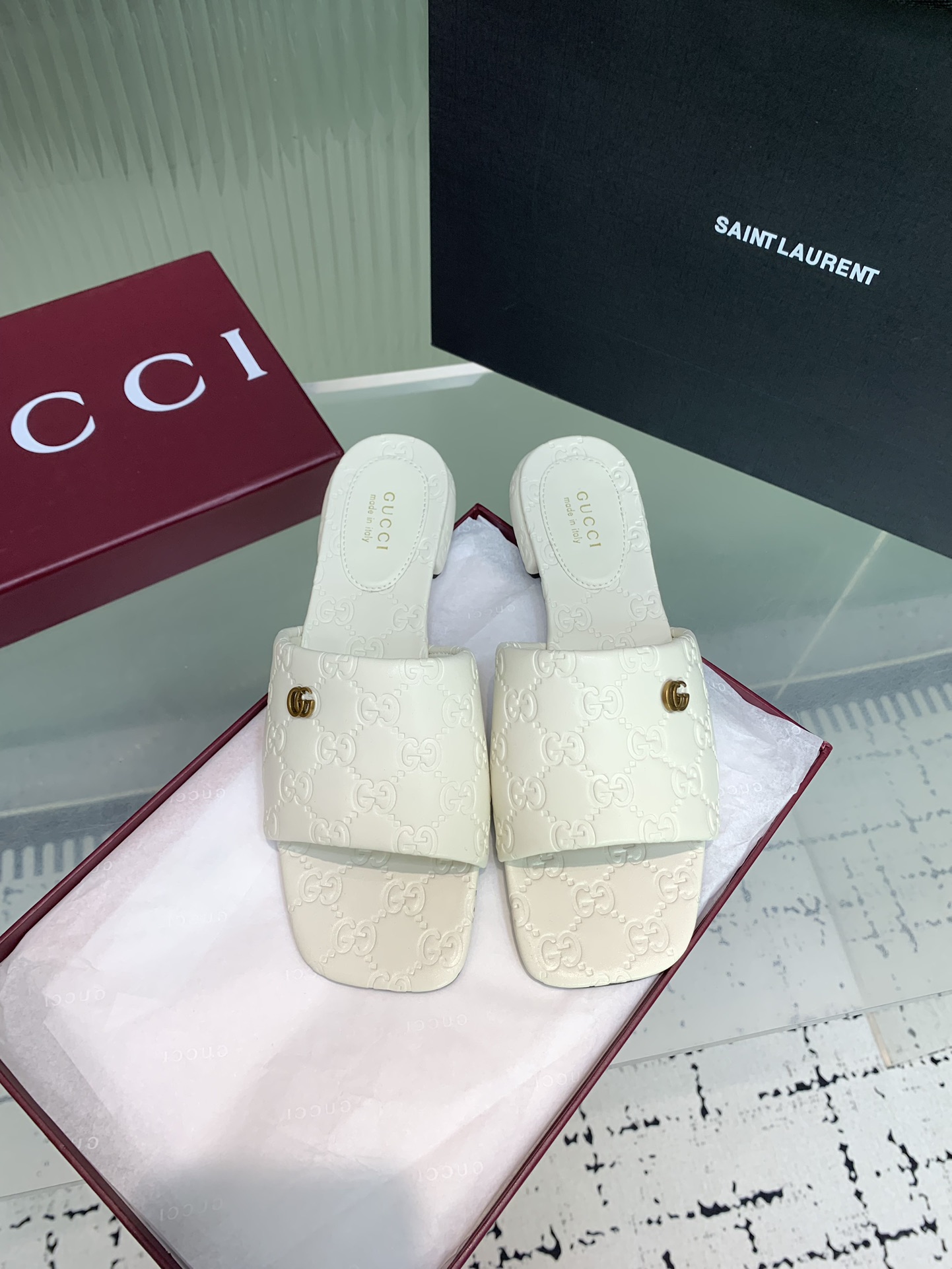 Bagsaaa Gvc*1 Women's slide sandal with Double G 816330 white
